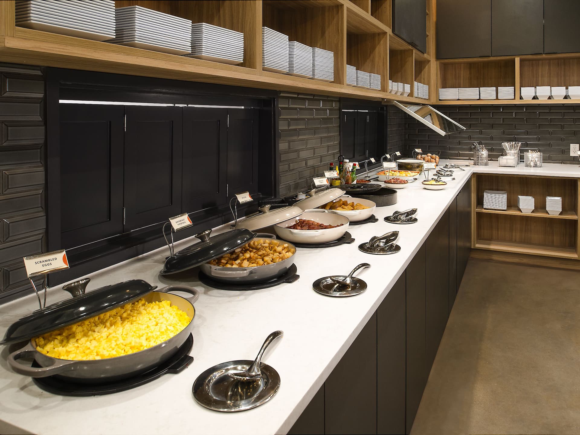Hyatt Place Nashville / Green Hills Breakfast Buffet