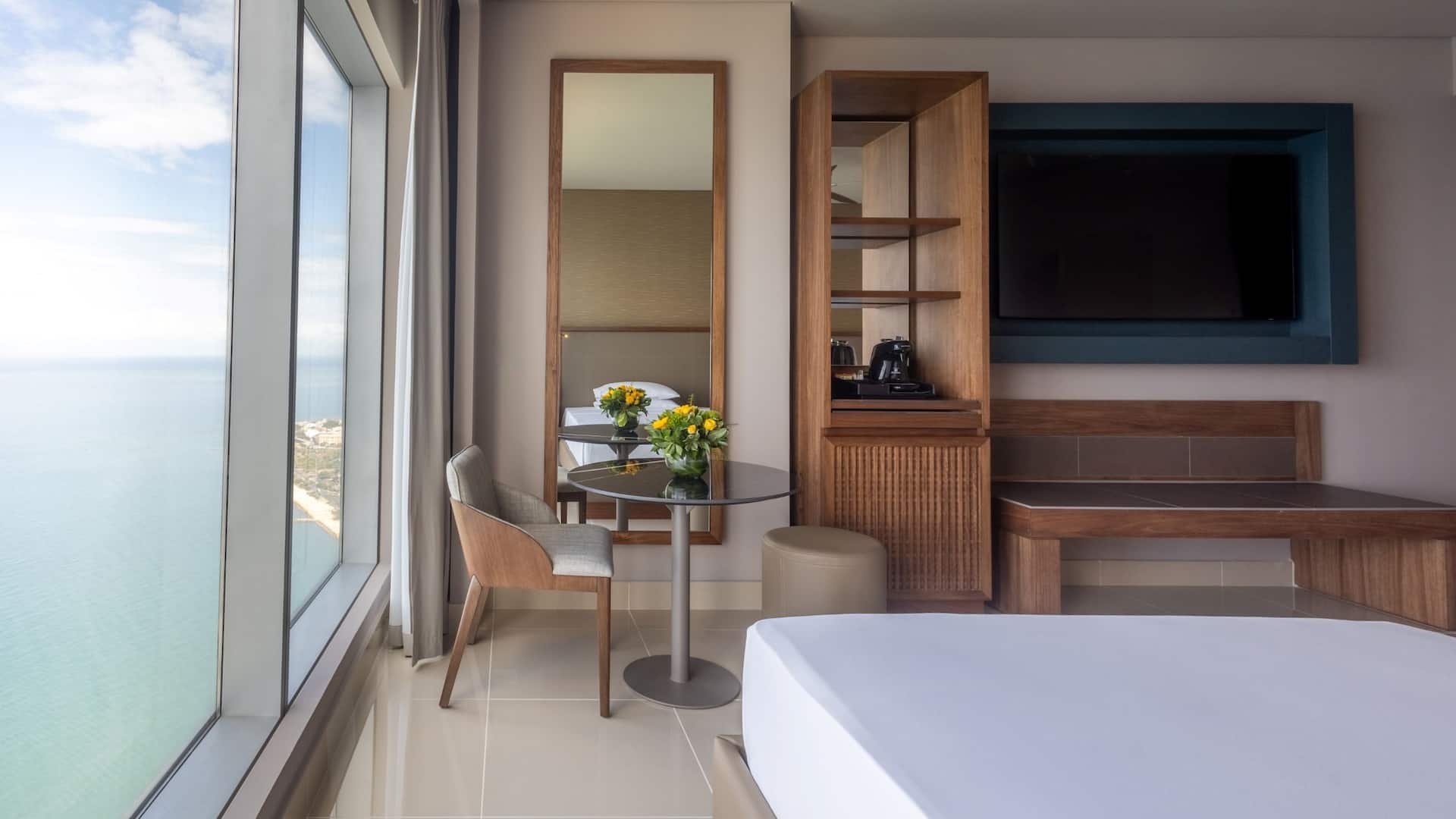 2/3 Hyatt Regency Cartagena Ocean View Living Double Room