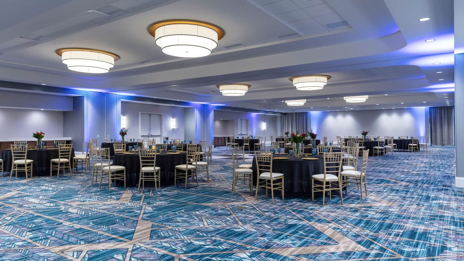 Hyatt Place St. Augustine / Vilano Beach Ballroom Set In Rounds