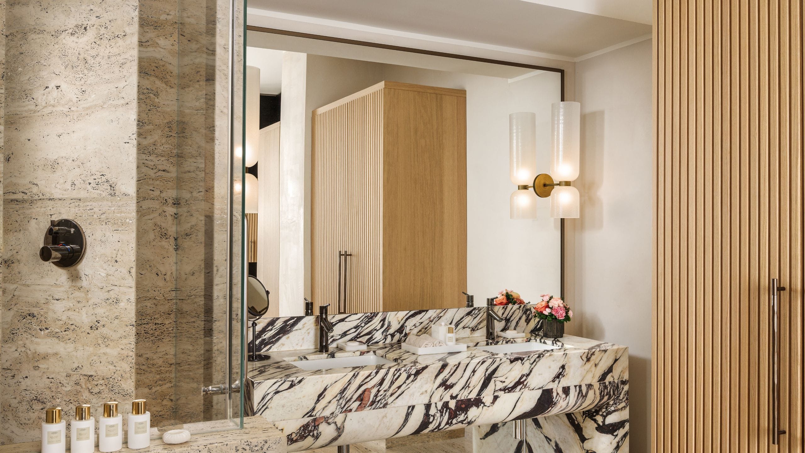 第 4，共 6 Park Hyatt Milan Executive Suite Bathroom