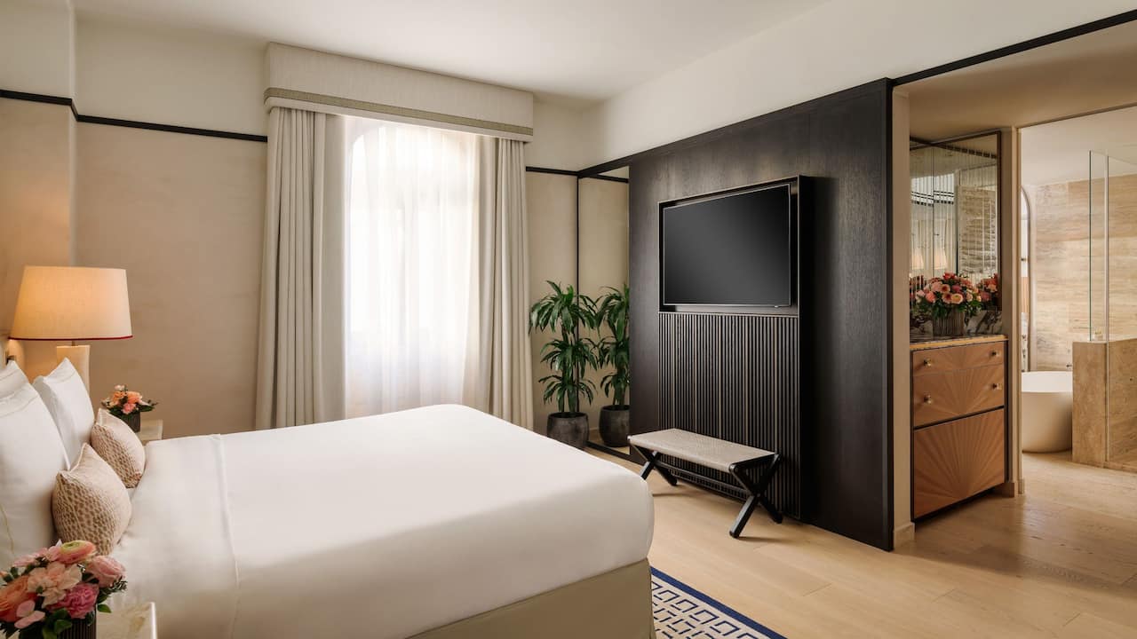 Deluxe Executive Room
