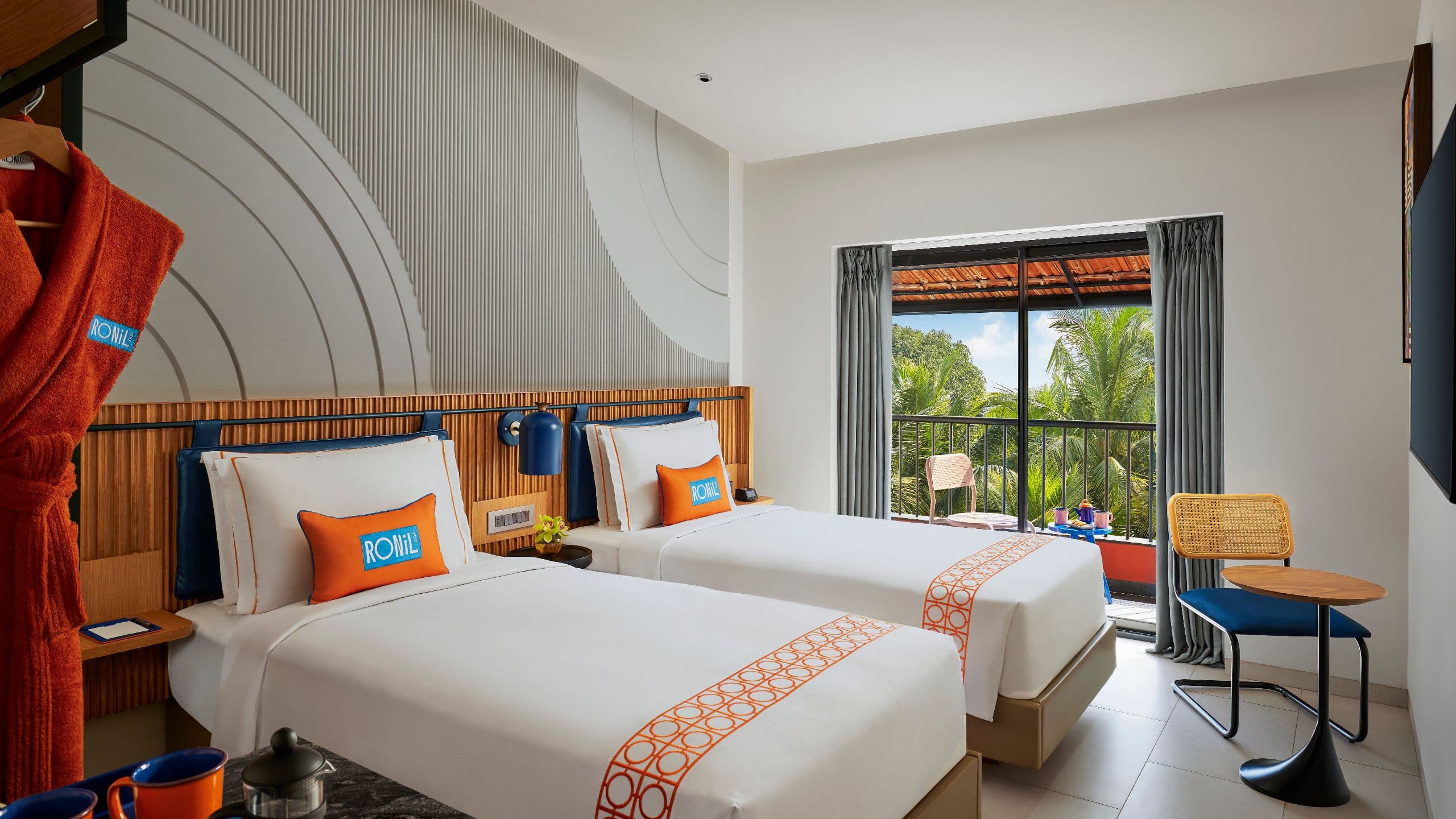 Ronil Goa Twin Room with Balcony