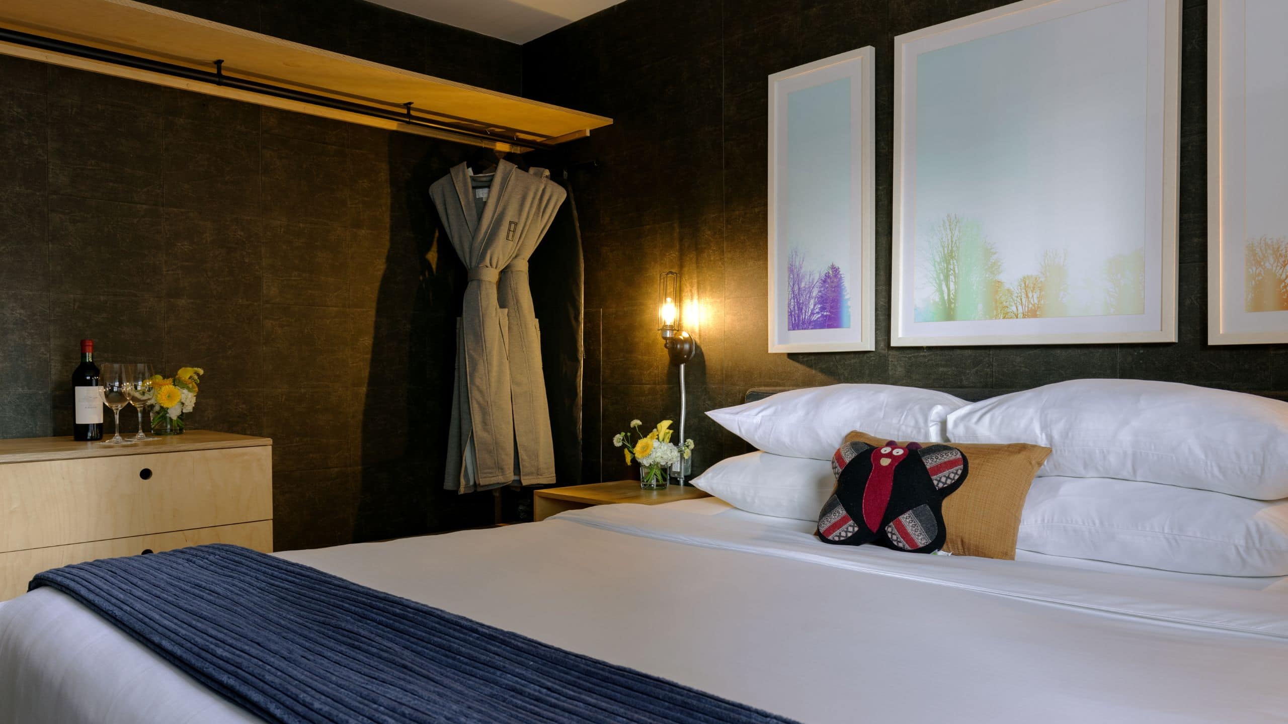 The Anndore House The Master Suite Bedroom