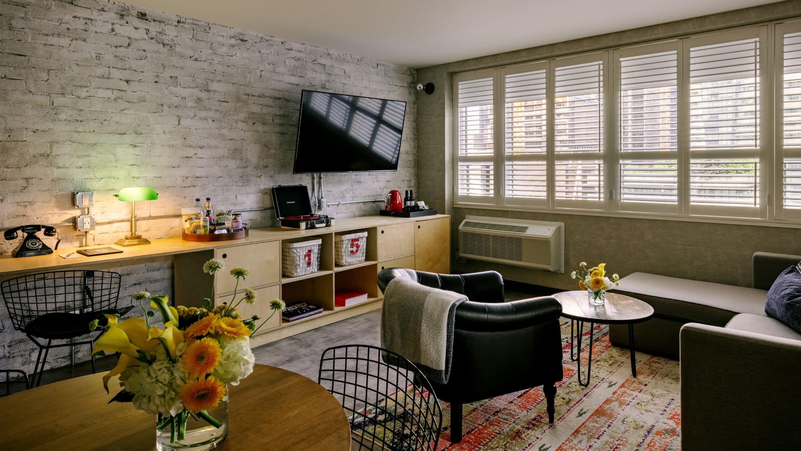 The Anndore House The Master Suite Living Room