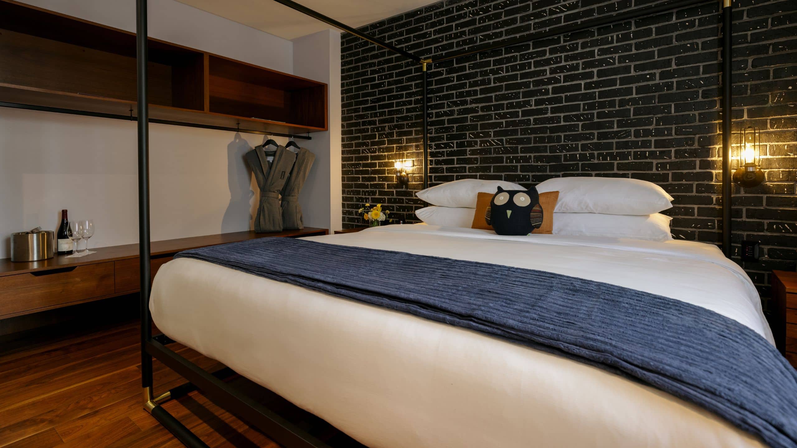 The Anndore House The Residence Suite Bedroom Interior