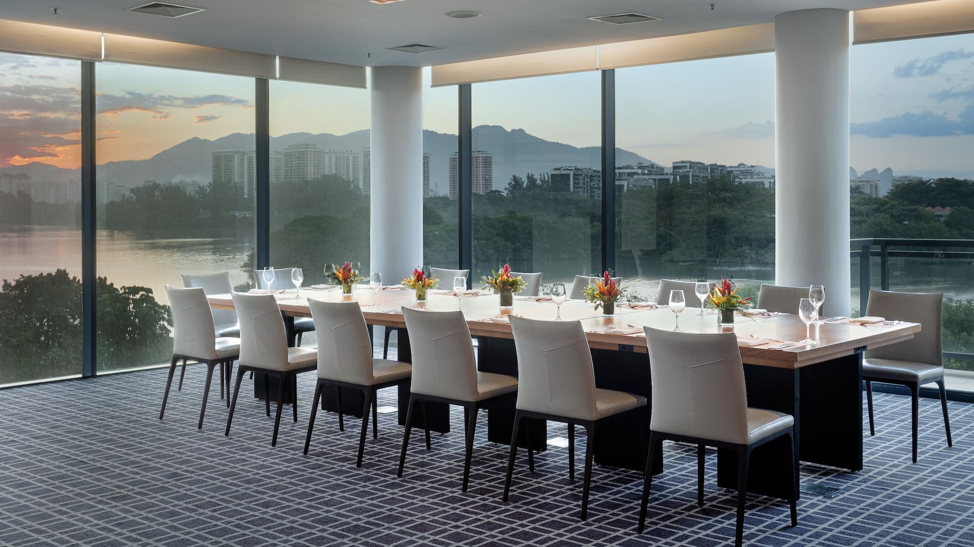 Grand Hyatt Rio de Janeiro Meeting Room View