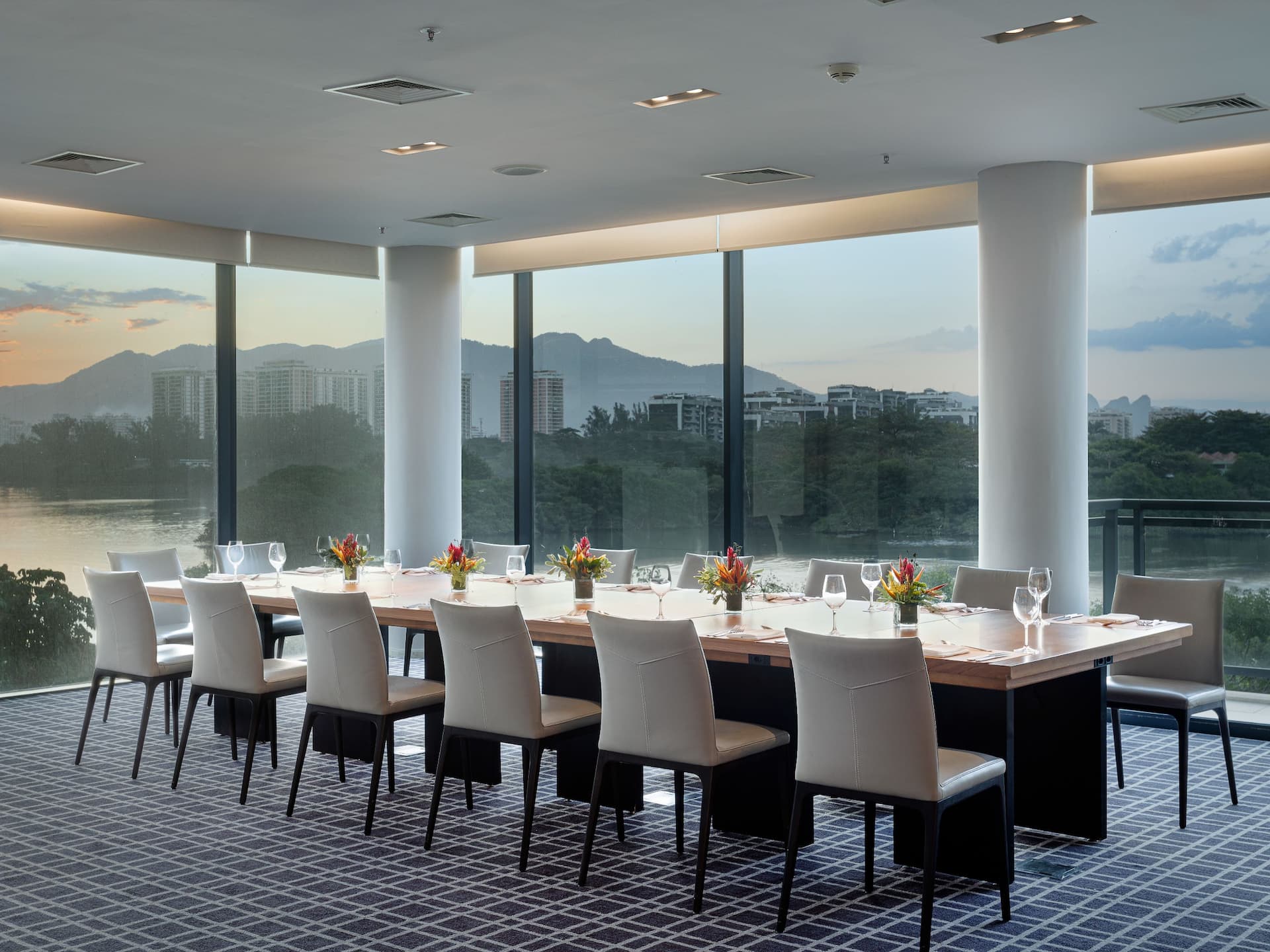 Grand Hyatt Rio de Janeiro Meeting Room View