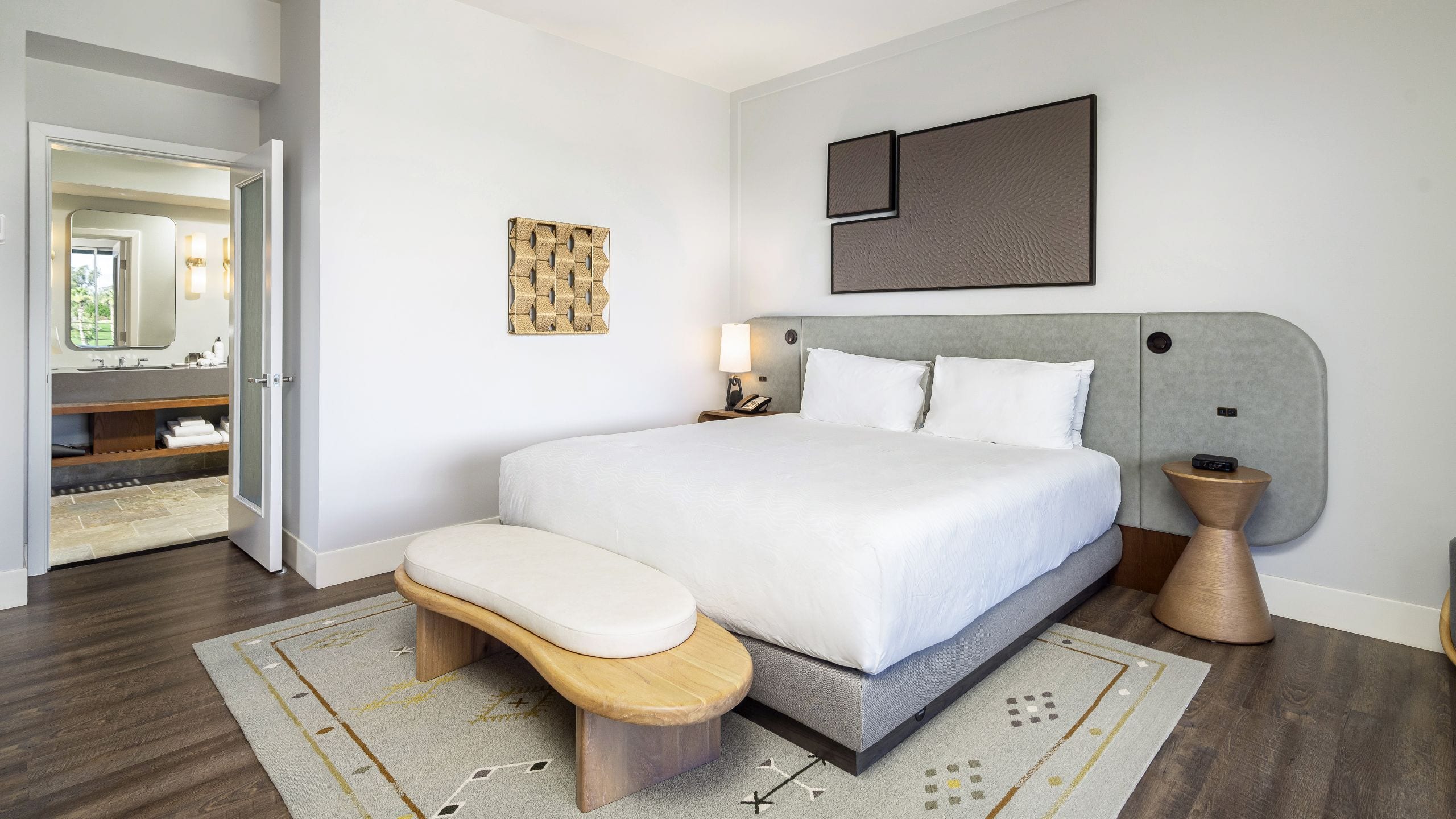 Grand Hyatt Indian Wells Resort & Villas Penthouse Suite Bedroom