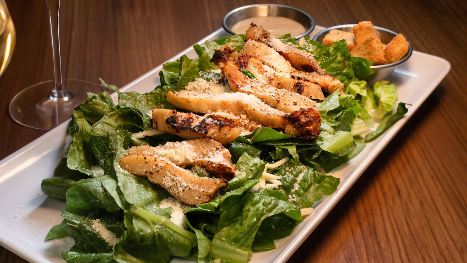 Hyatt Place Nashville / Green Hills Chicken Caesar And Wine