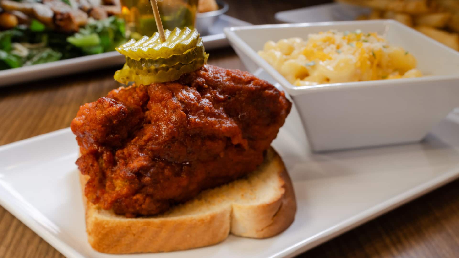 Hyatt Place Nashville / Green Hills Hot Chicken