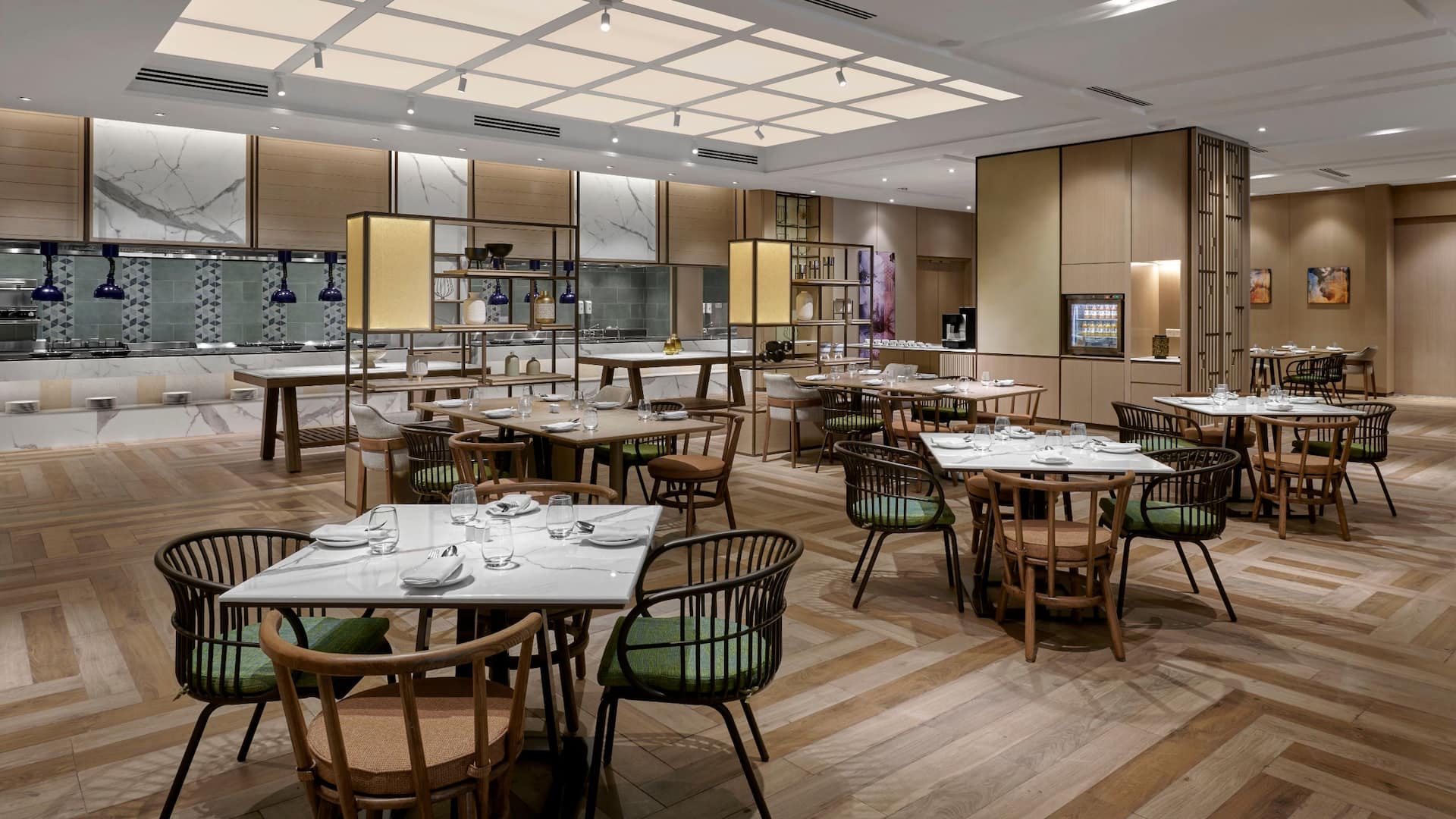 Hyatt Place Johor Bahru Paradigm Mall All Day Dining Outlet