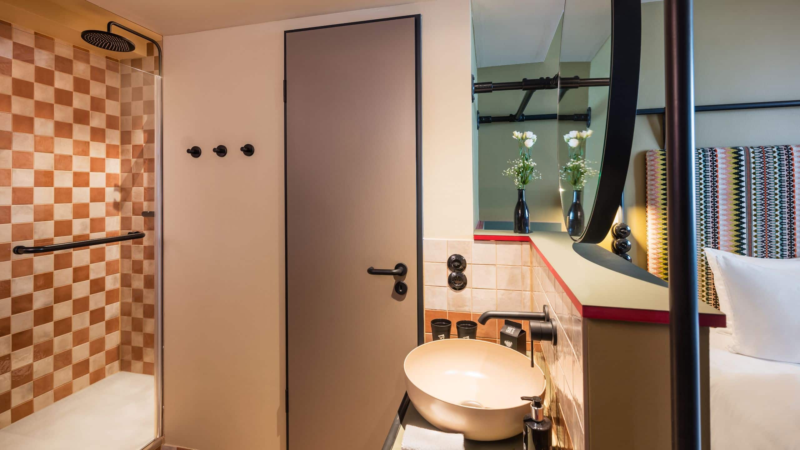 3 of 3 me and all hotel berlin east side Bathroom
