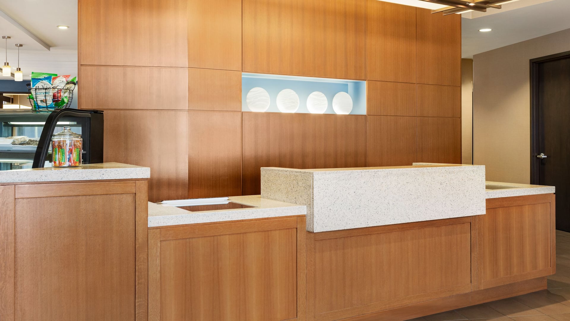 Hyatt Place Columbia/Downtown/The Vista Front Desk