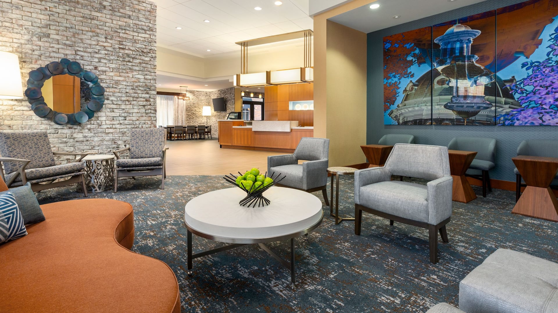 Hyatt Place Columbia/Downtown/The Vista Lobby Area