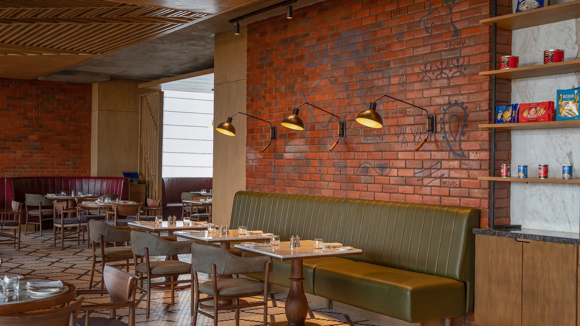 Hyatt Regency Nairobi Westlands Eat Seating Art