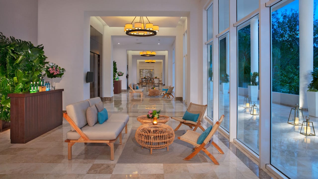 Foyer setup