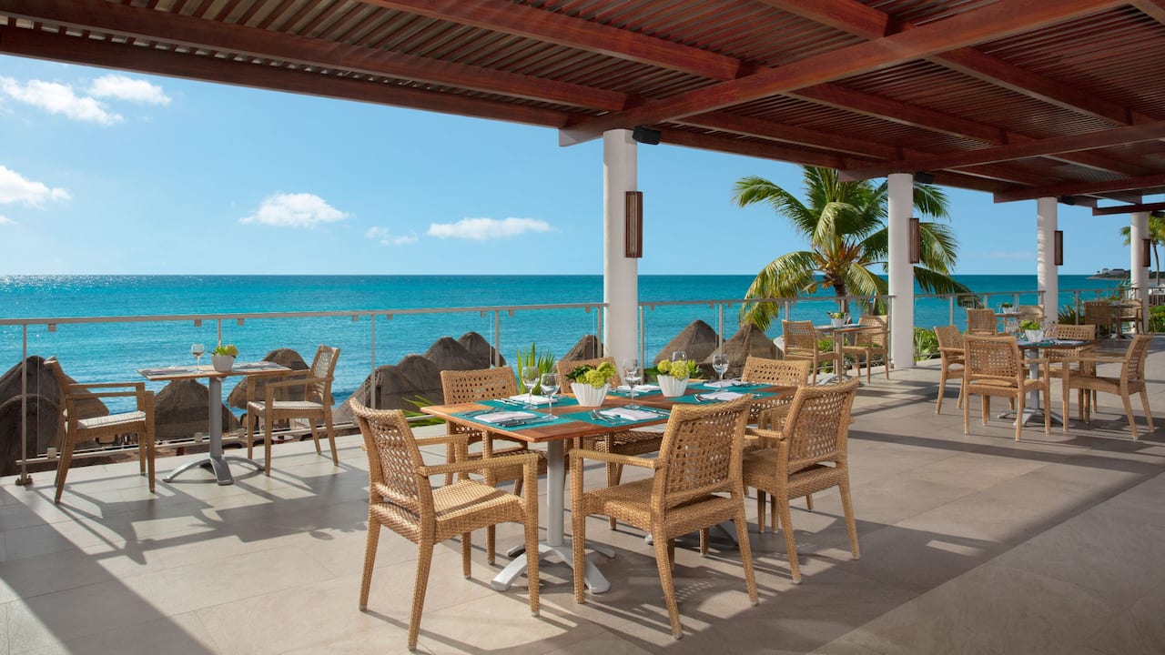 Carnival Buffet terrace