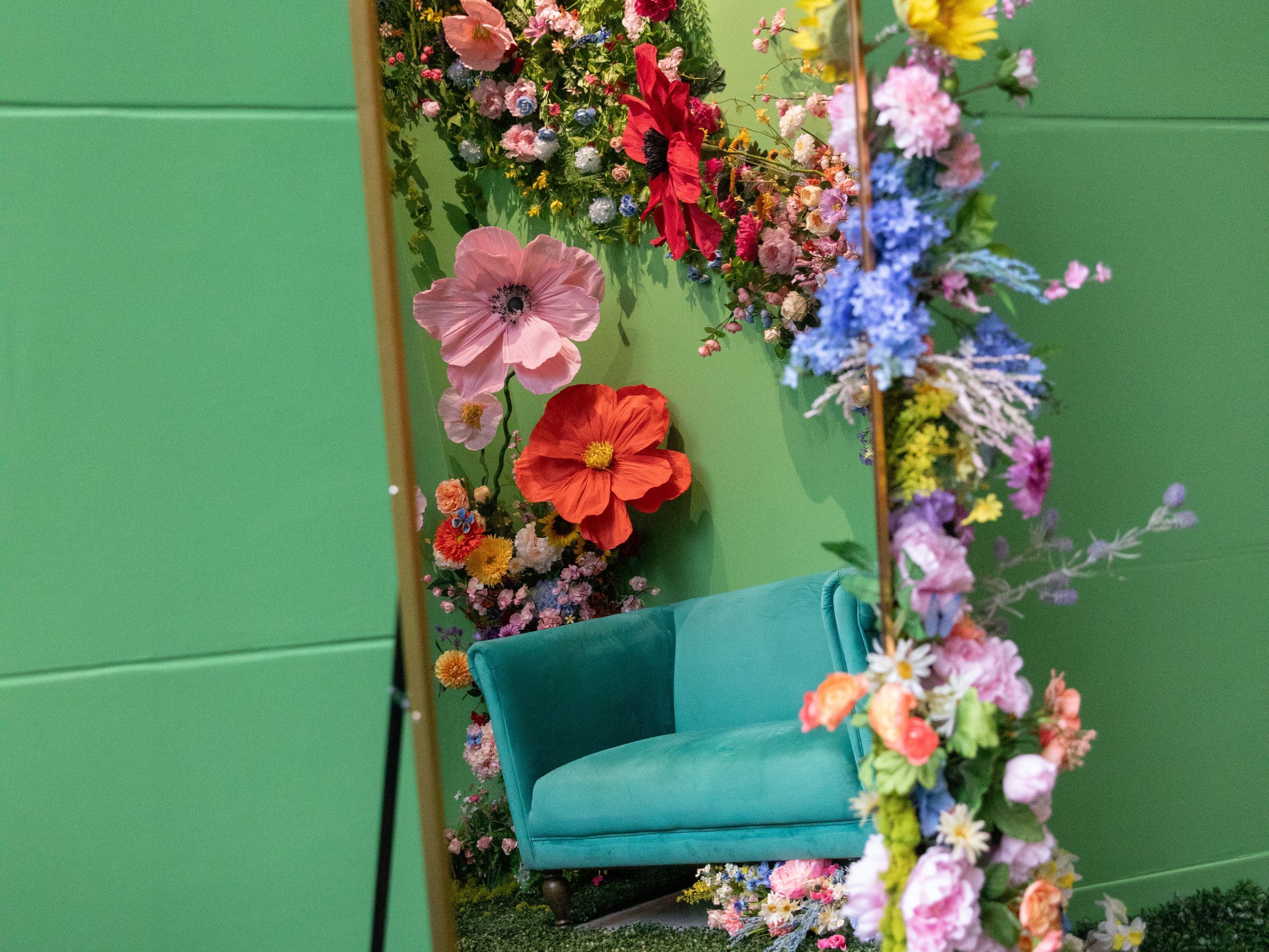 Andaz 5th Avenue Secret Garden Mirror