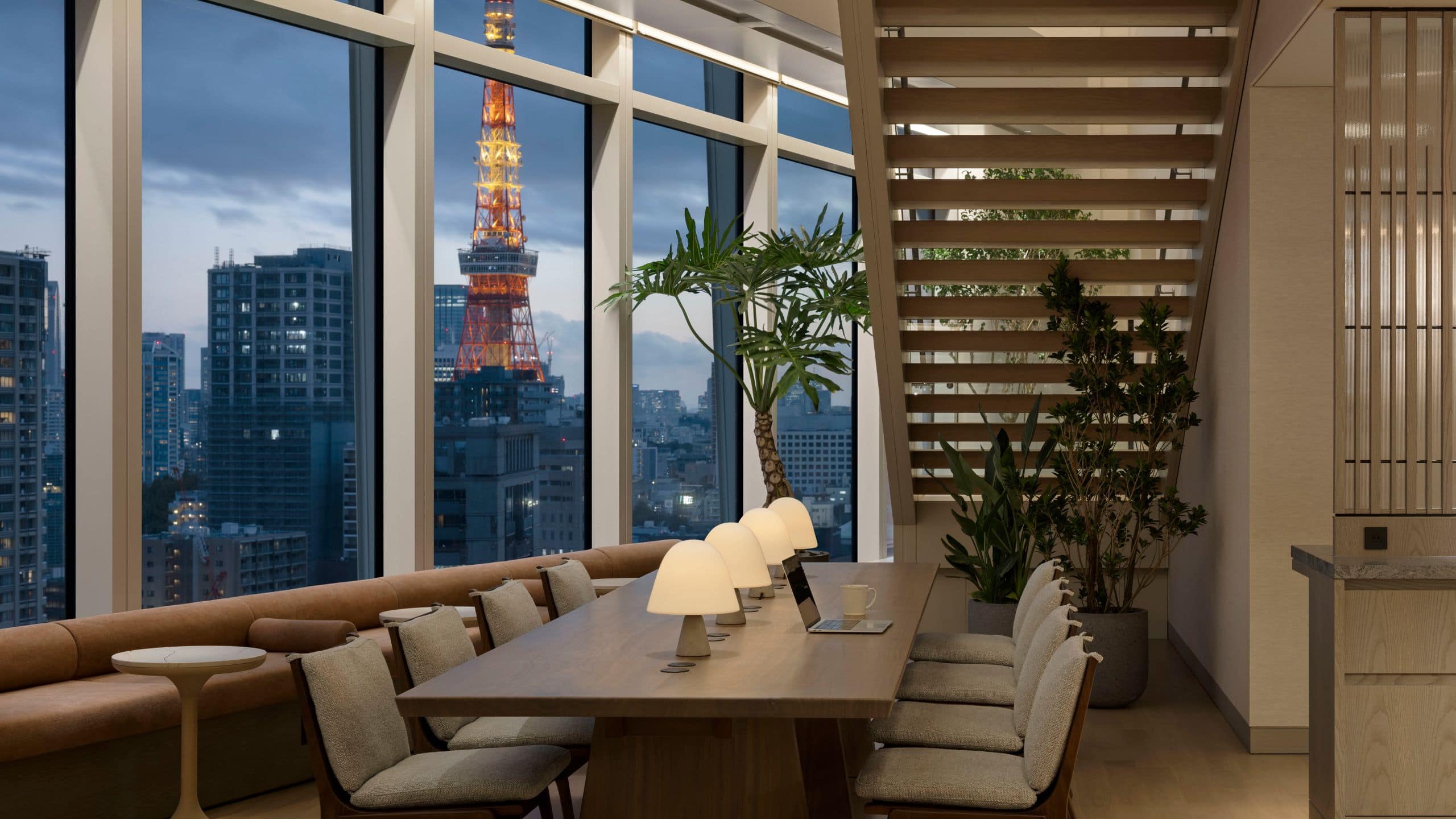 Hotel Toranomon Hills The Lounge Over View Night Pc