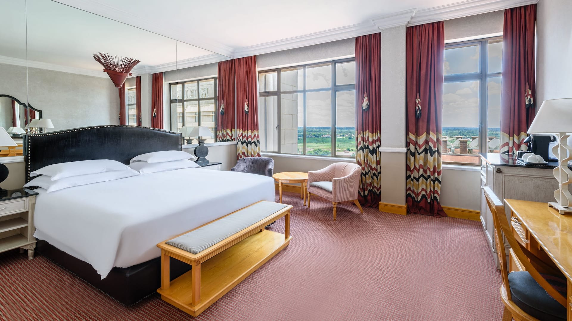 Meikles Hotel King Bed With Club Access Deluxe