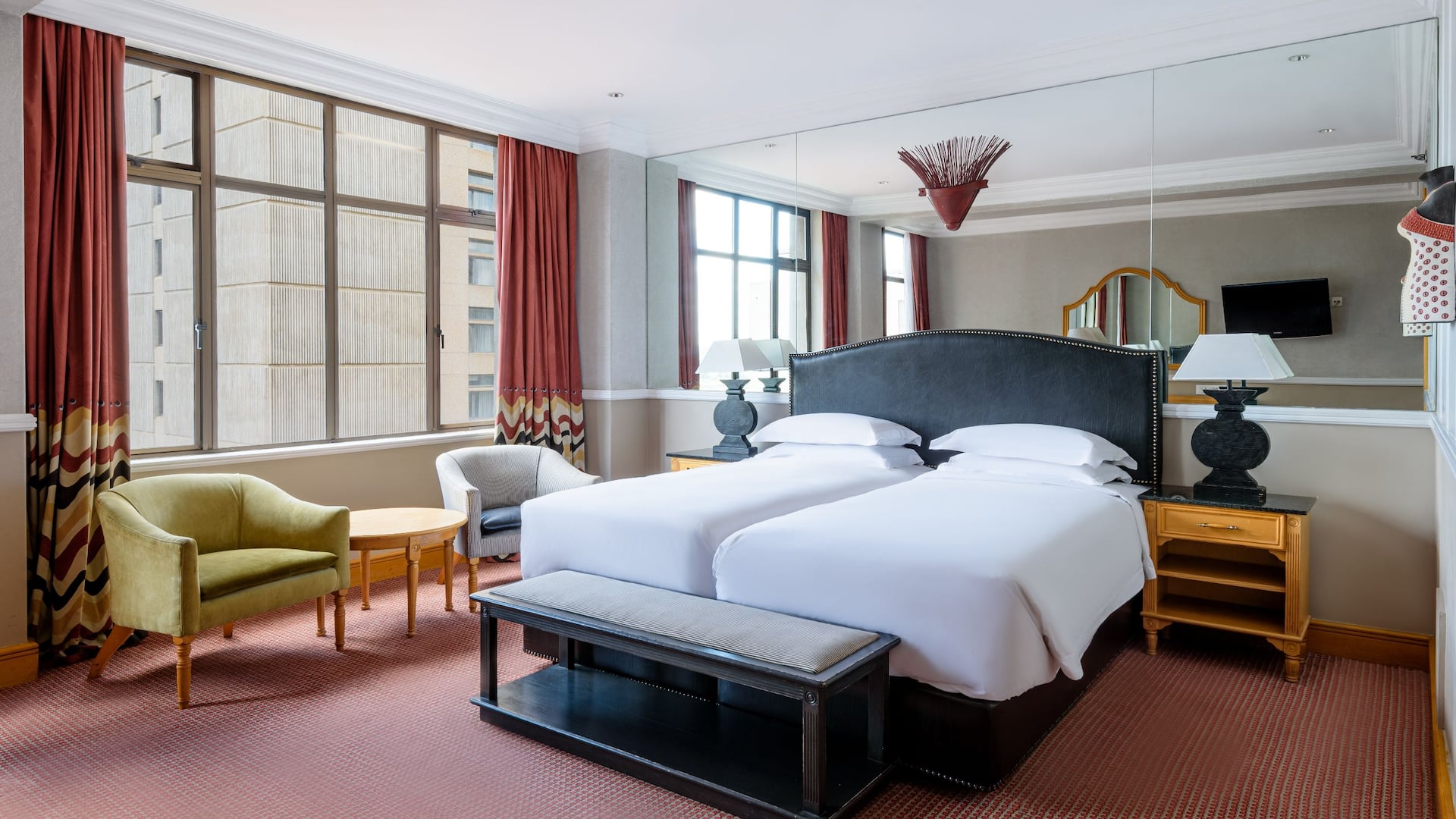 Meikles Hotel Twin Beds Deluxe