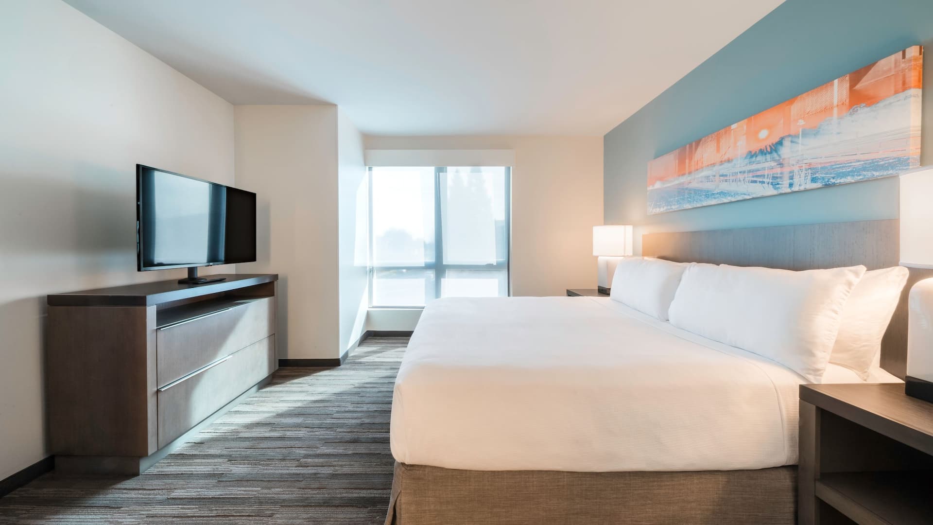 Hyatt House Sacramento Airport / Natomas King Bed