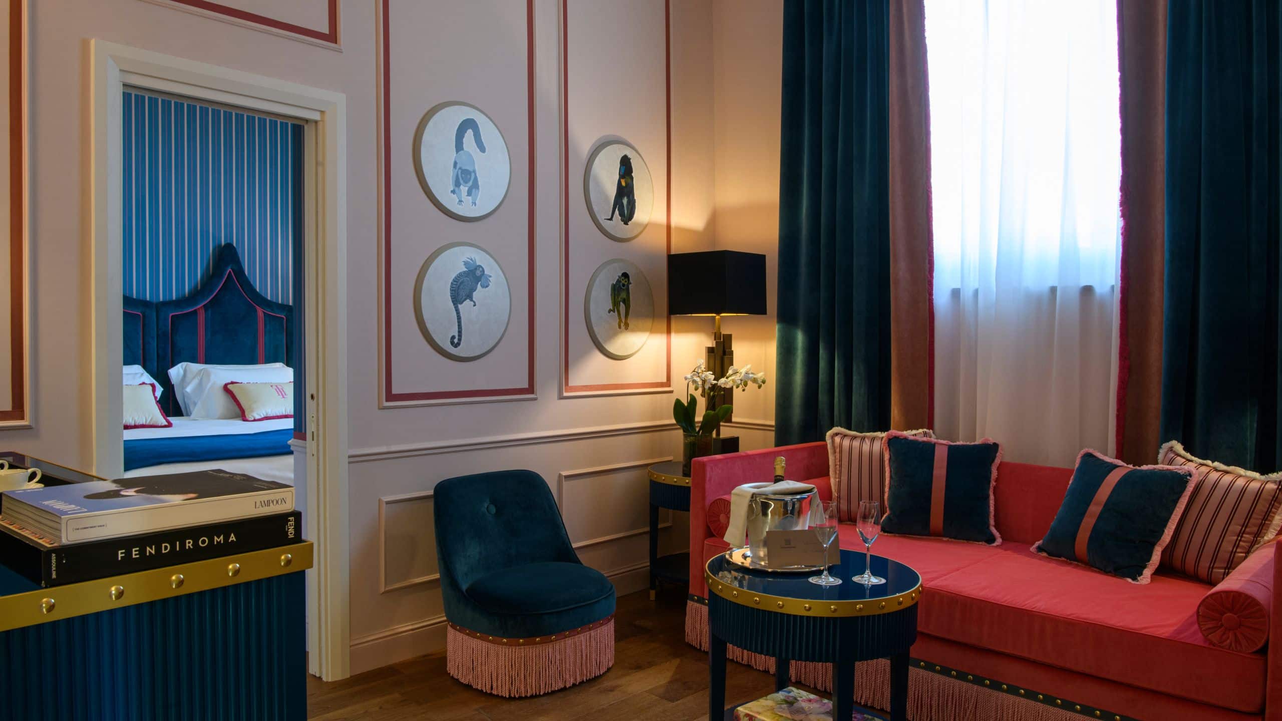 1 de 3 IL Tornabuoni Hotel King Bed Suite Living Room