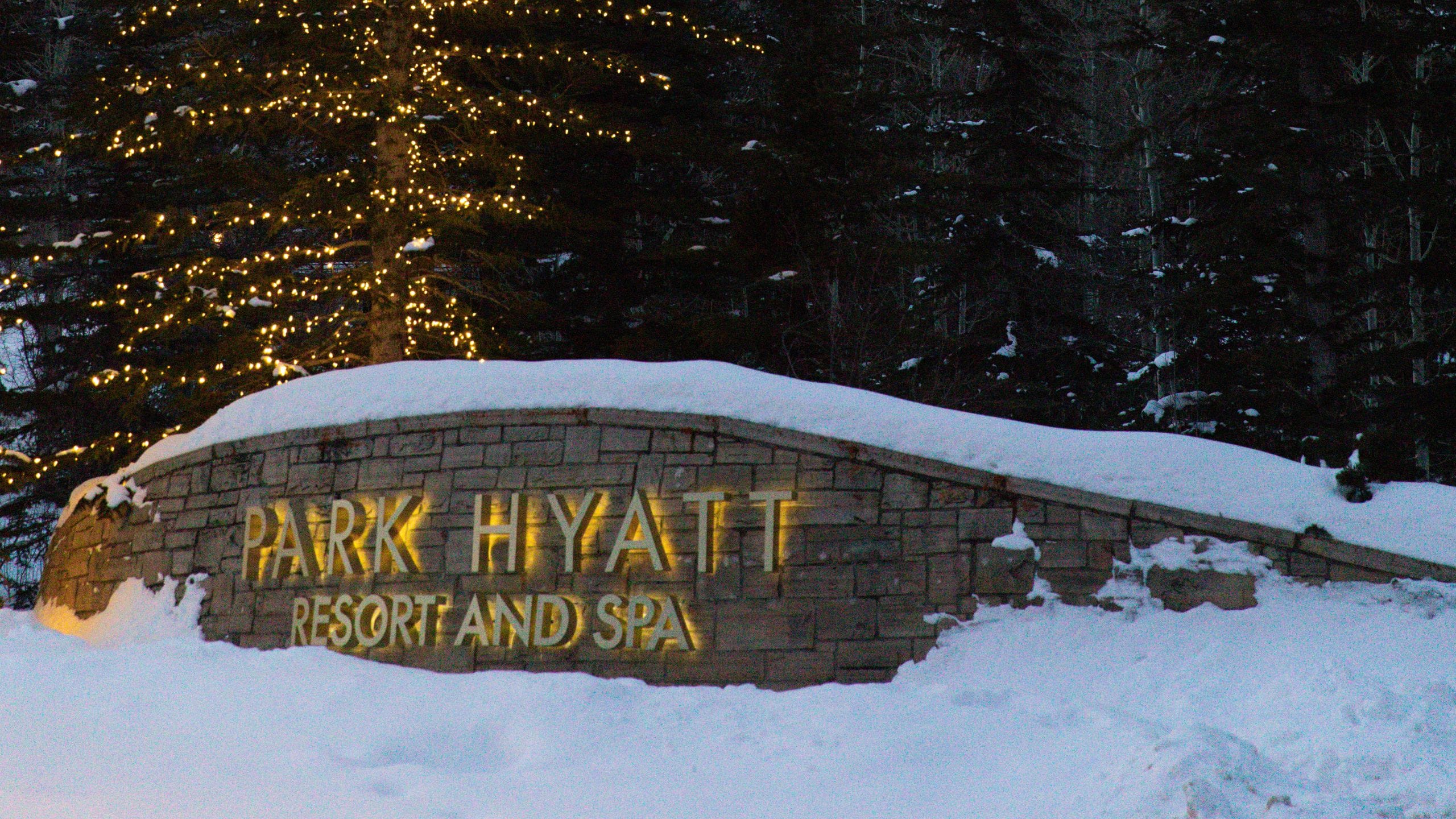 Park Hyatt Beaver Creek Resort and Spa Front Drive Sign