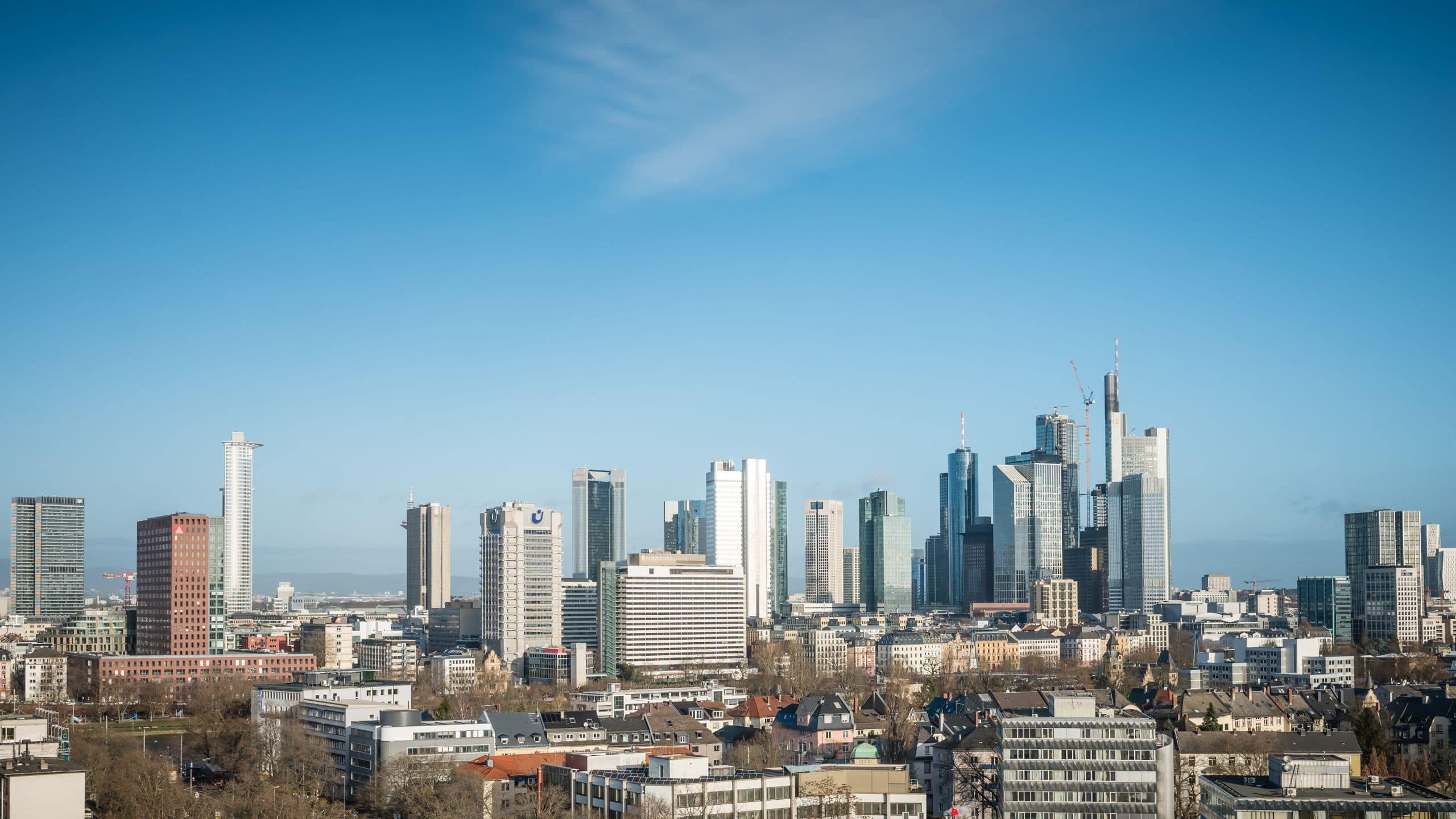 第 1，共 1 Kennedy 89 Frankfurt Skyline Full