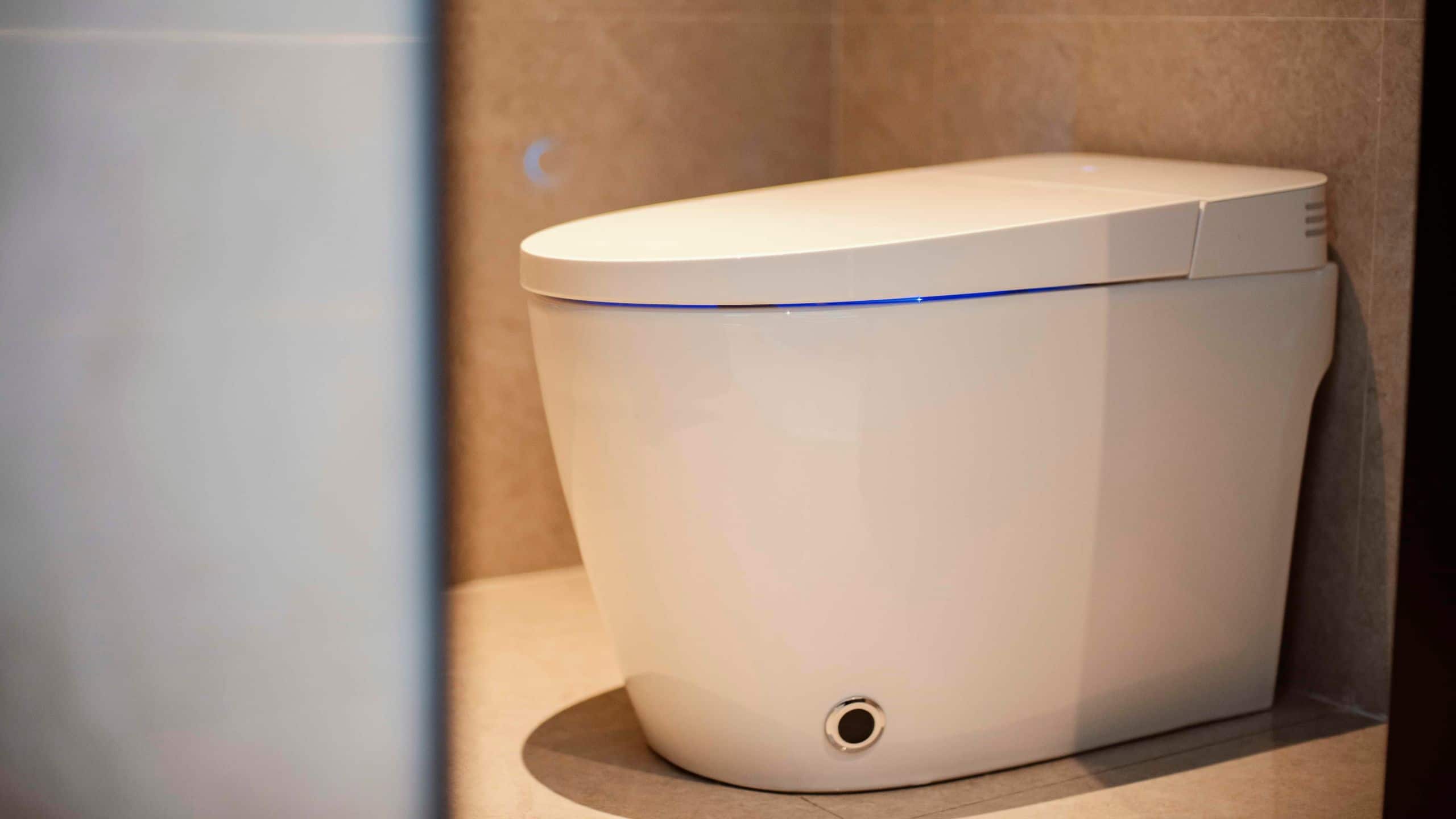 6 of 8 UrCove Chengdu Wenshu Monastery Taikoo Li Smart Toilet Seat