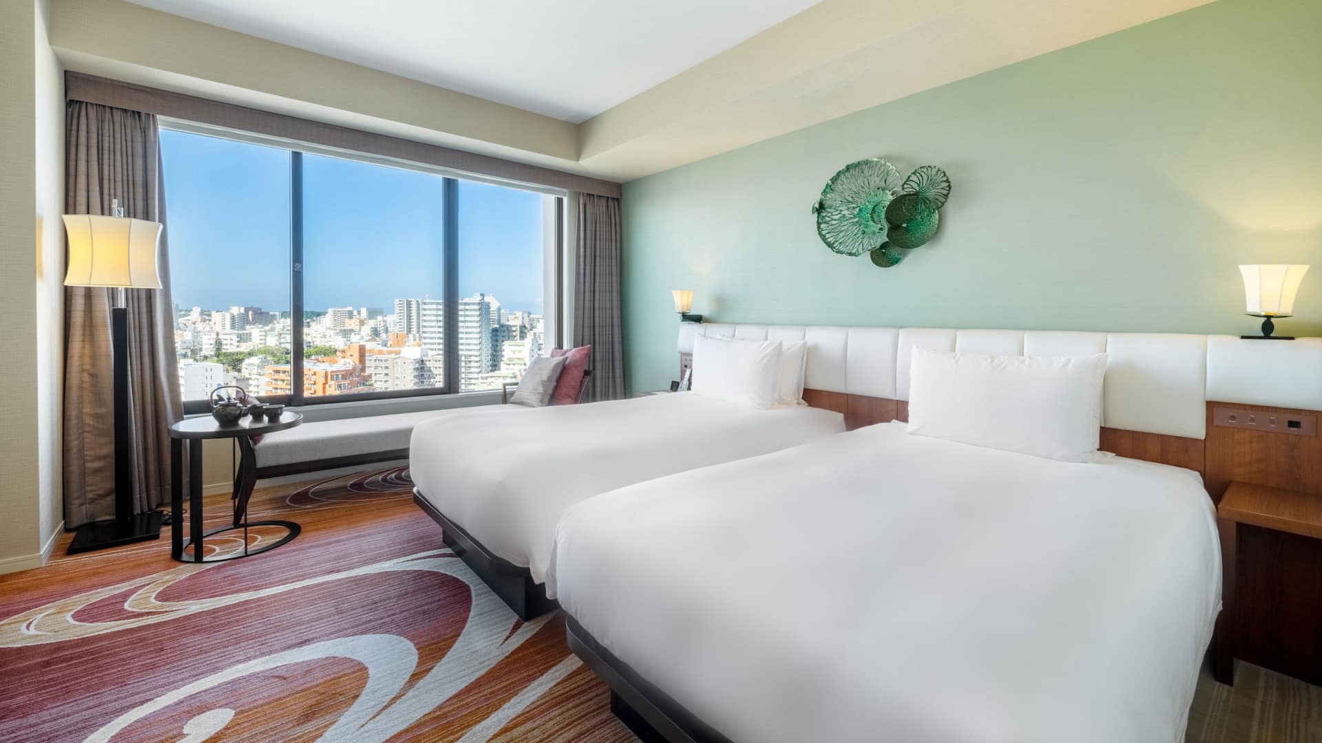 1/1 Hyatt Regency Naha, Okinawa Deluxe Twin