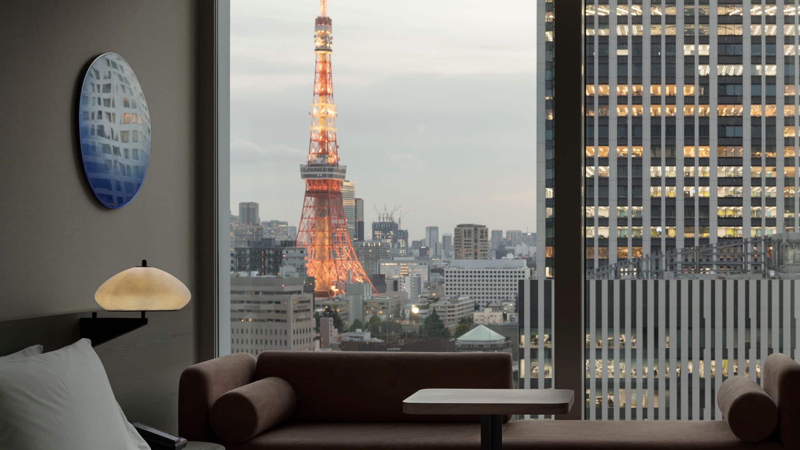 Hotel Toranomon Hills One King Bed Tower View Night
