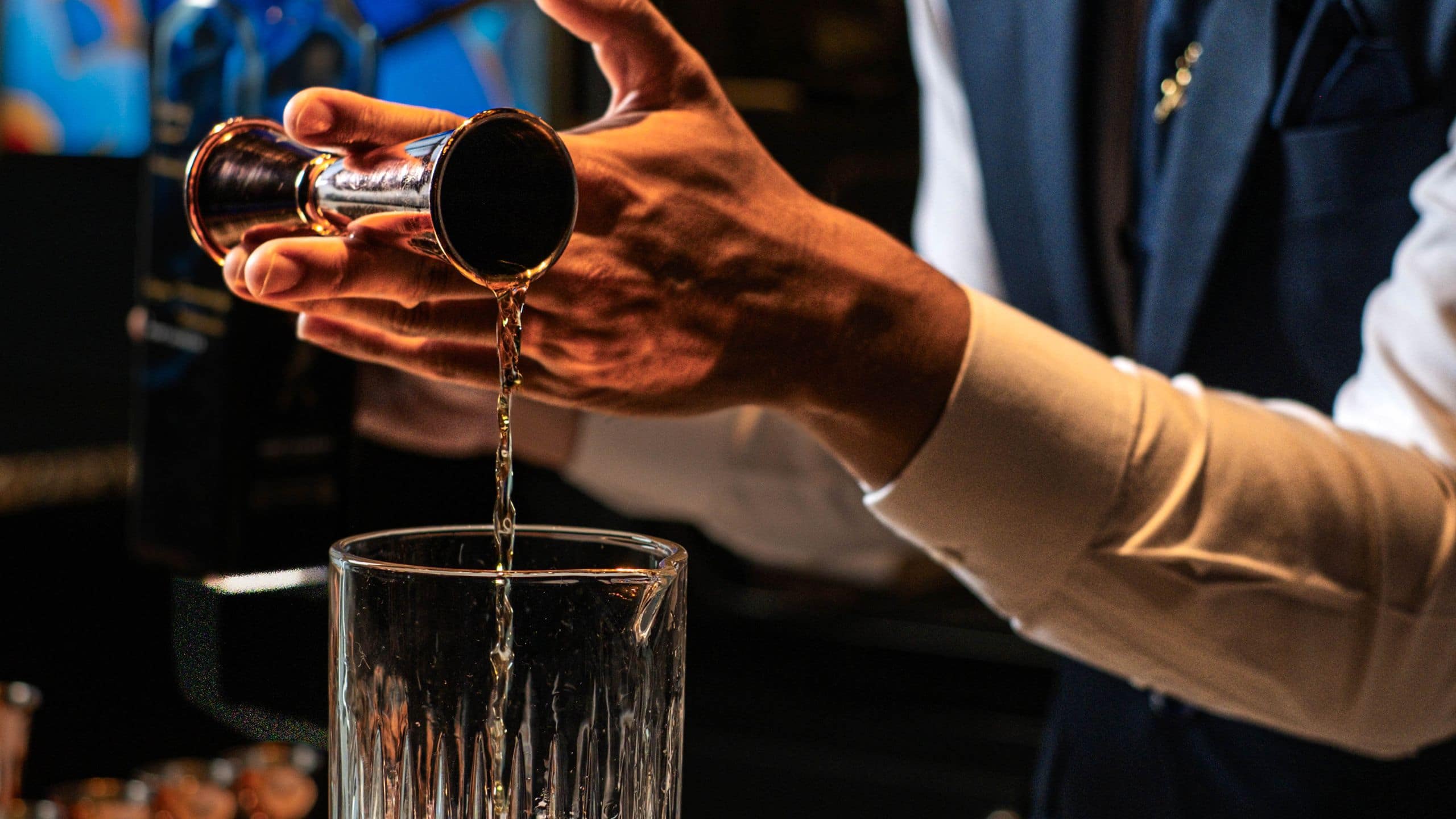 Park Hyatt Bangkok DOB Drink Pour