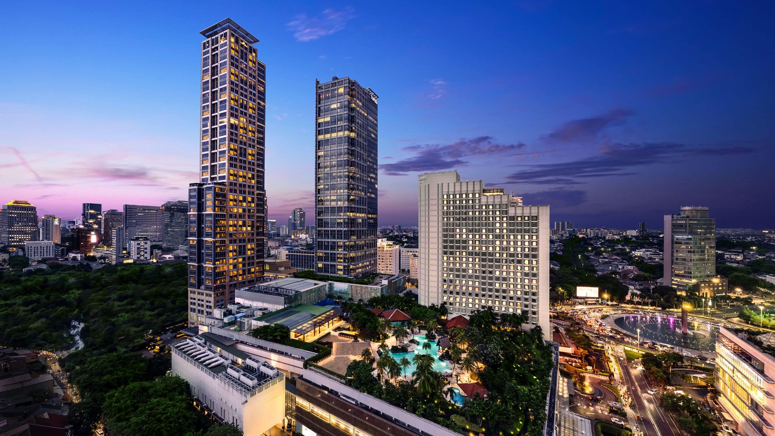 All-Club Rooms in the Heart of Jakarta | Keraton at The Plaza