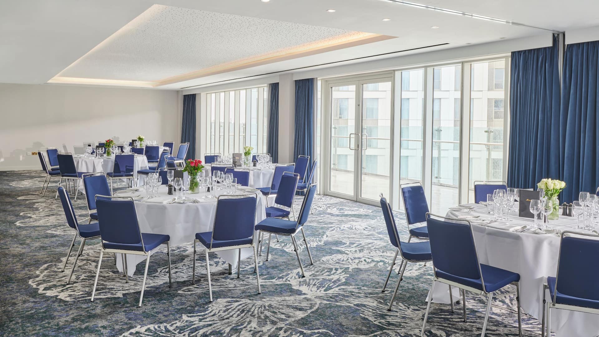 2 of 4 Hyatt Regency London Stratford Lea Suite Round Tables