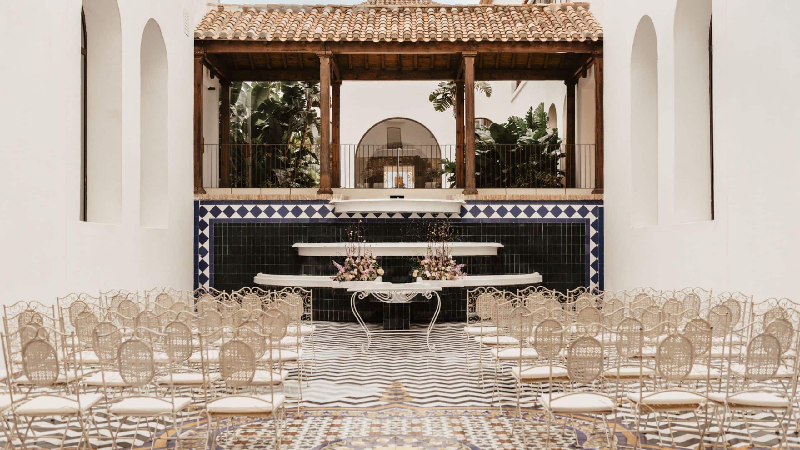 La Zambra Resort Byblos Fountain