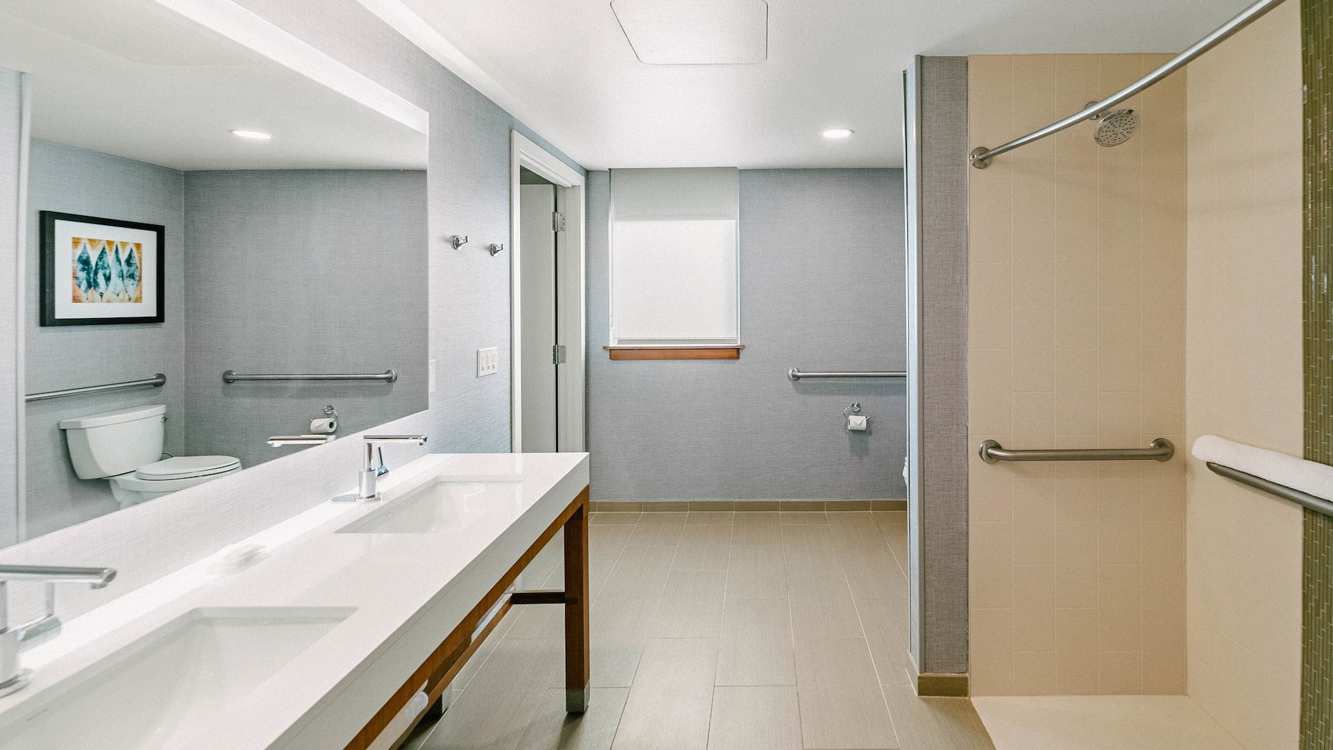 3 of 5 Hyatt Place Pasadena One Bedroom King Suite Bathroom Full