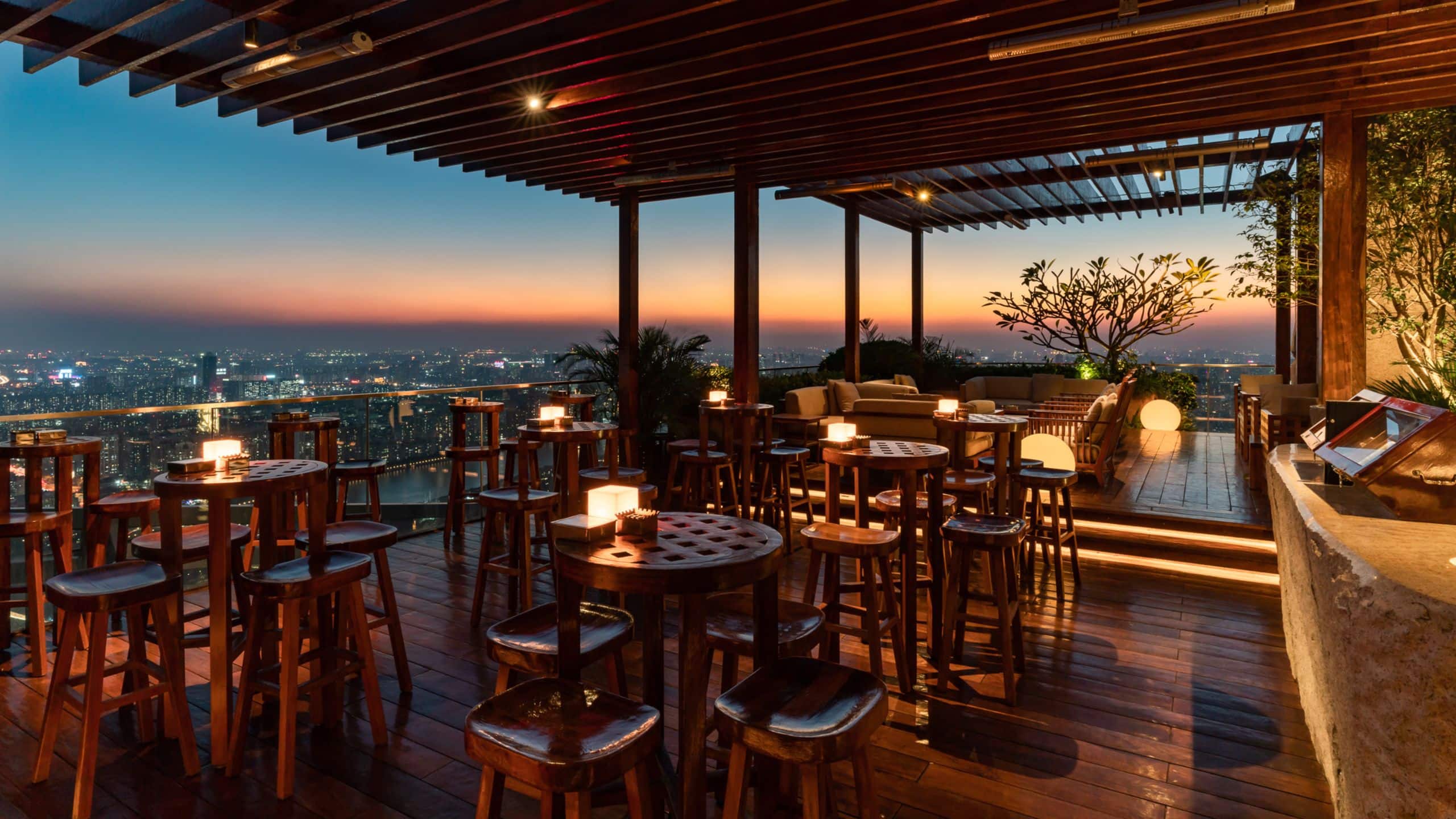 Park Hyatt Guangzhou The Roof Bar Sunset
