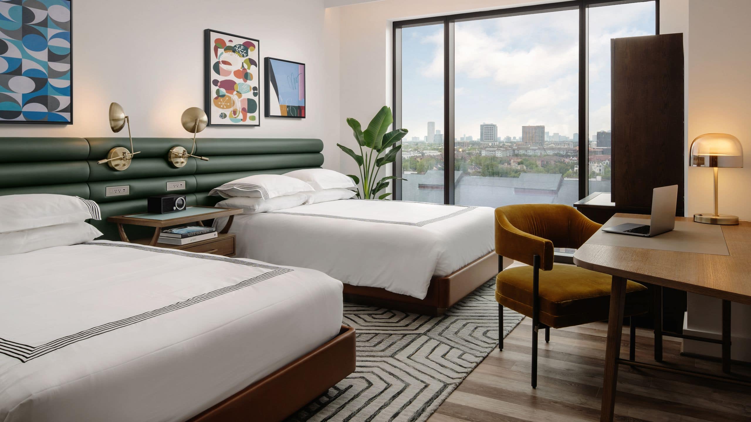 Thompson Houston Double Queen Room