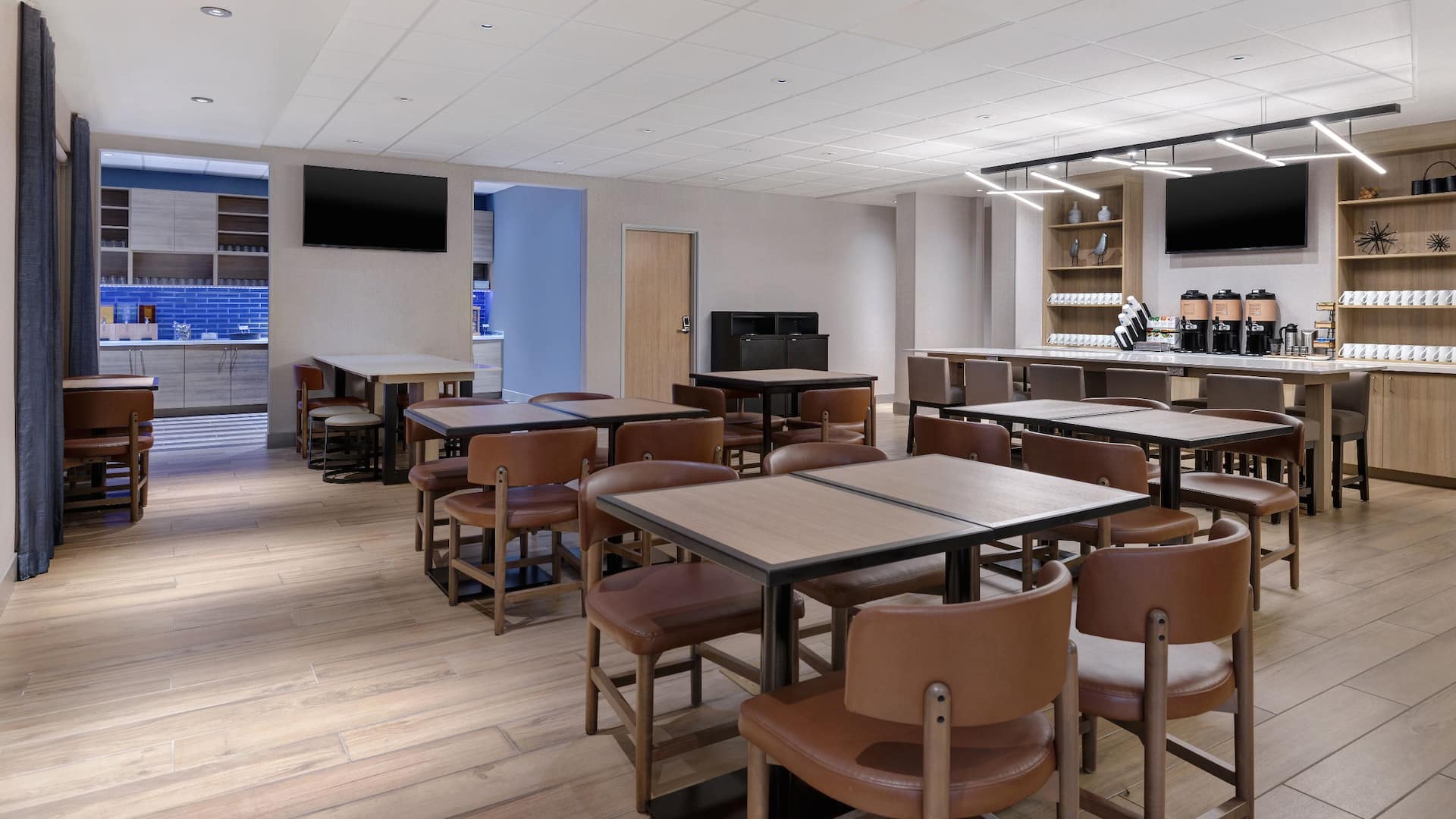 Hyatt Place Flagstaff Dining Area