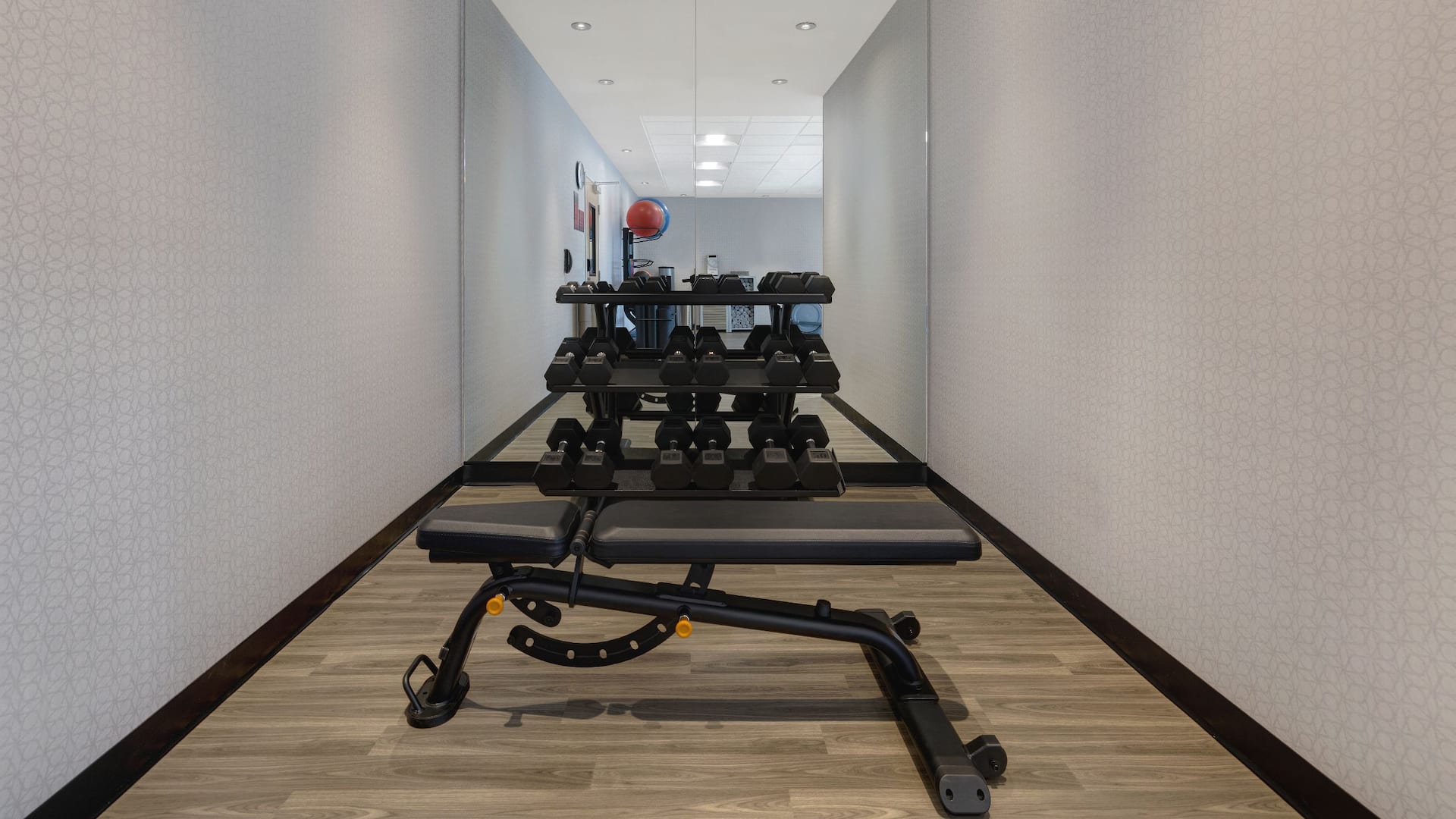 Hyatt Place Flagstaff Free Weights