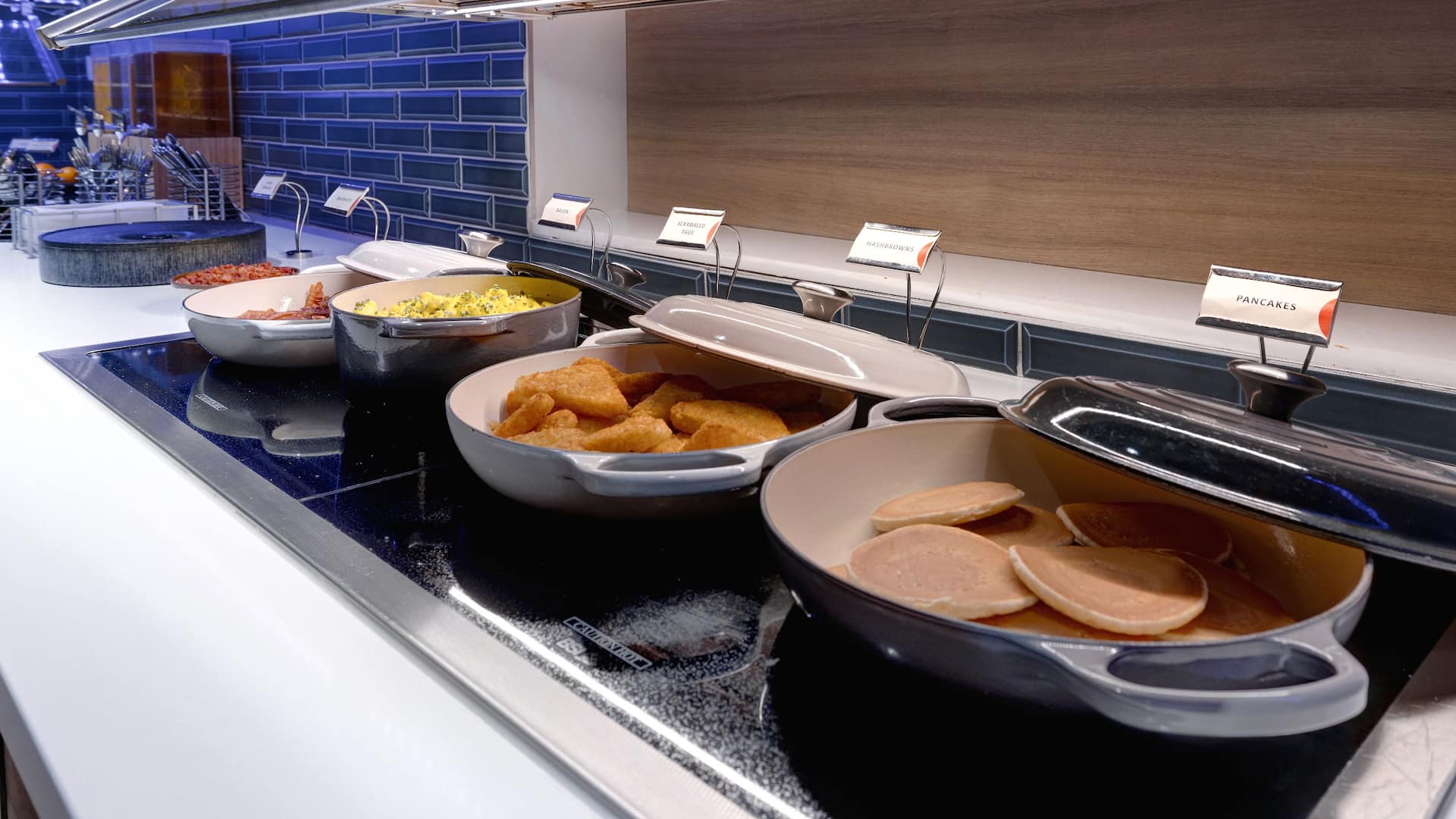 Hyatt Place Flagstaff Hot Breakfast