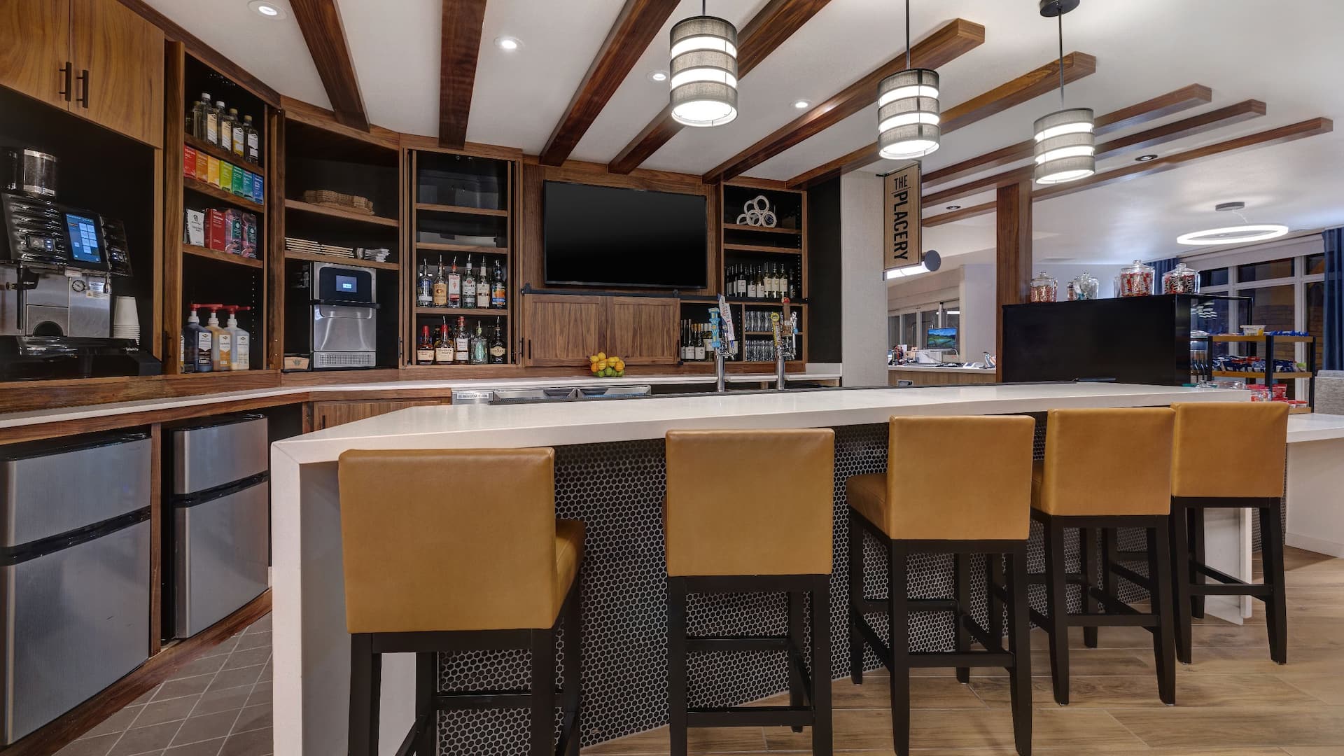 Hyatt Place Flagstaff The Bar Amenity