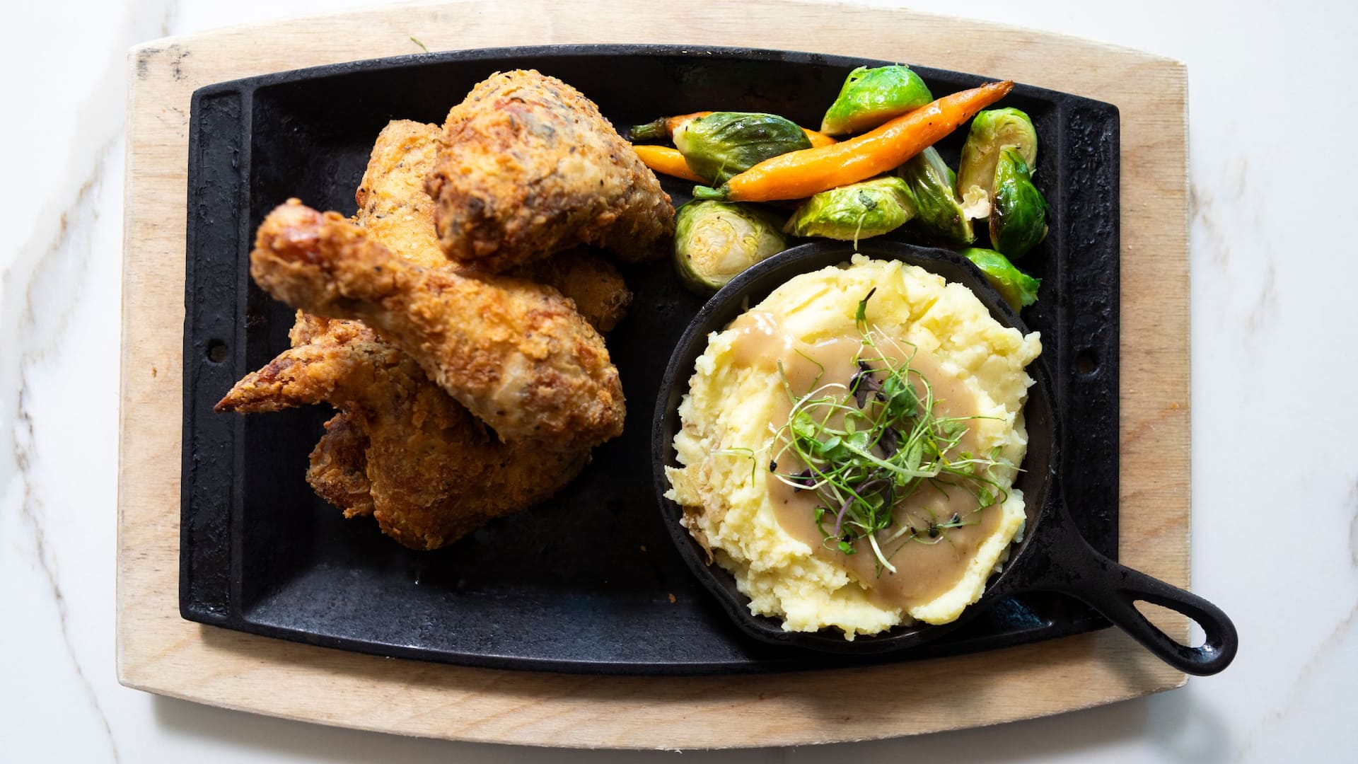 Hyatt Regency Savannah Moss Oak Fried Chicken