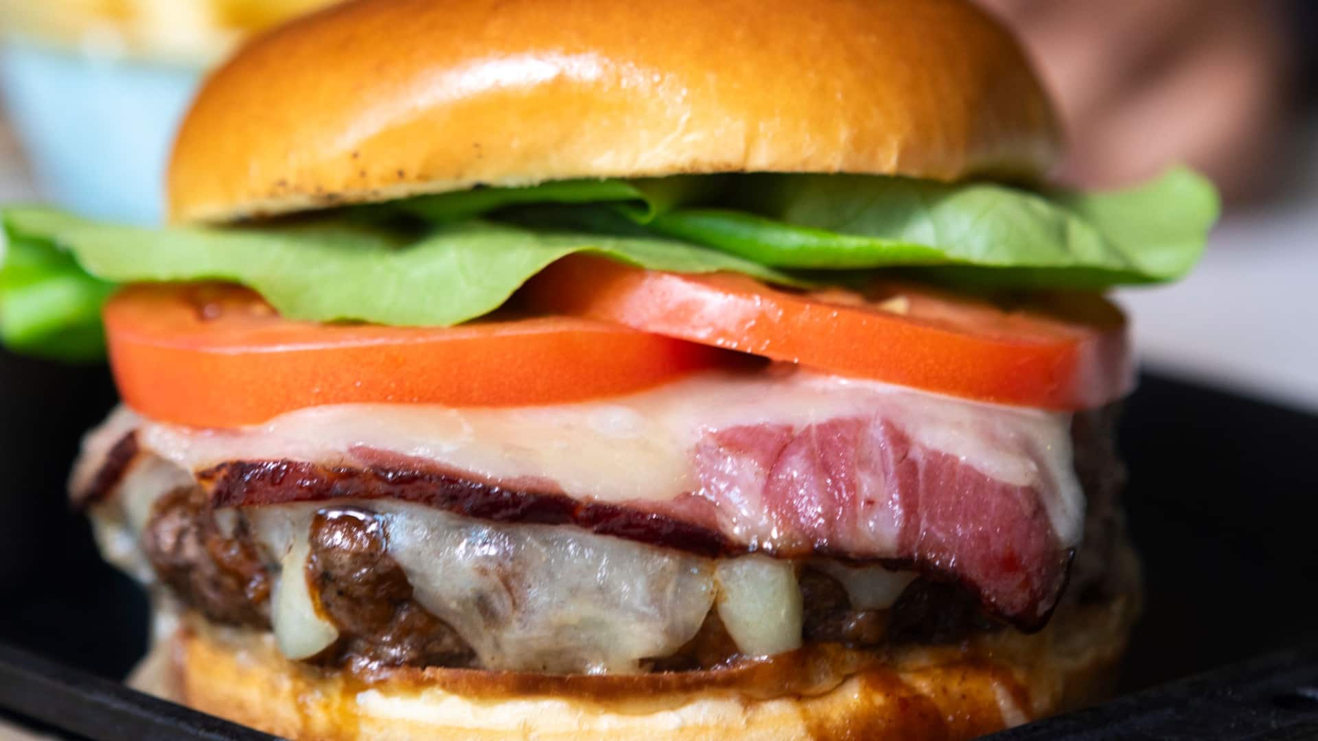 Hyatt Regency Savannah Moss Oak Signature Burger