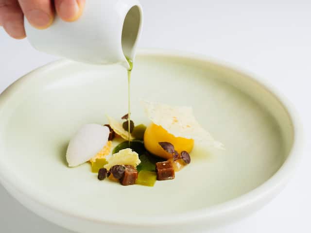 Experience an exquisite combination of Mediterranean fusion and fine dining at parkhuus restaurant at Park Hyatt Zurich.