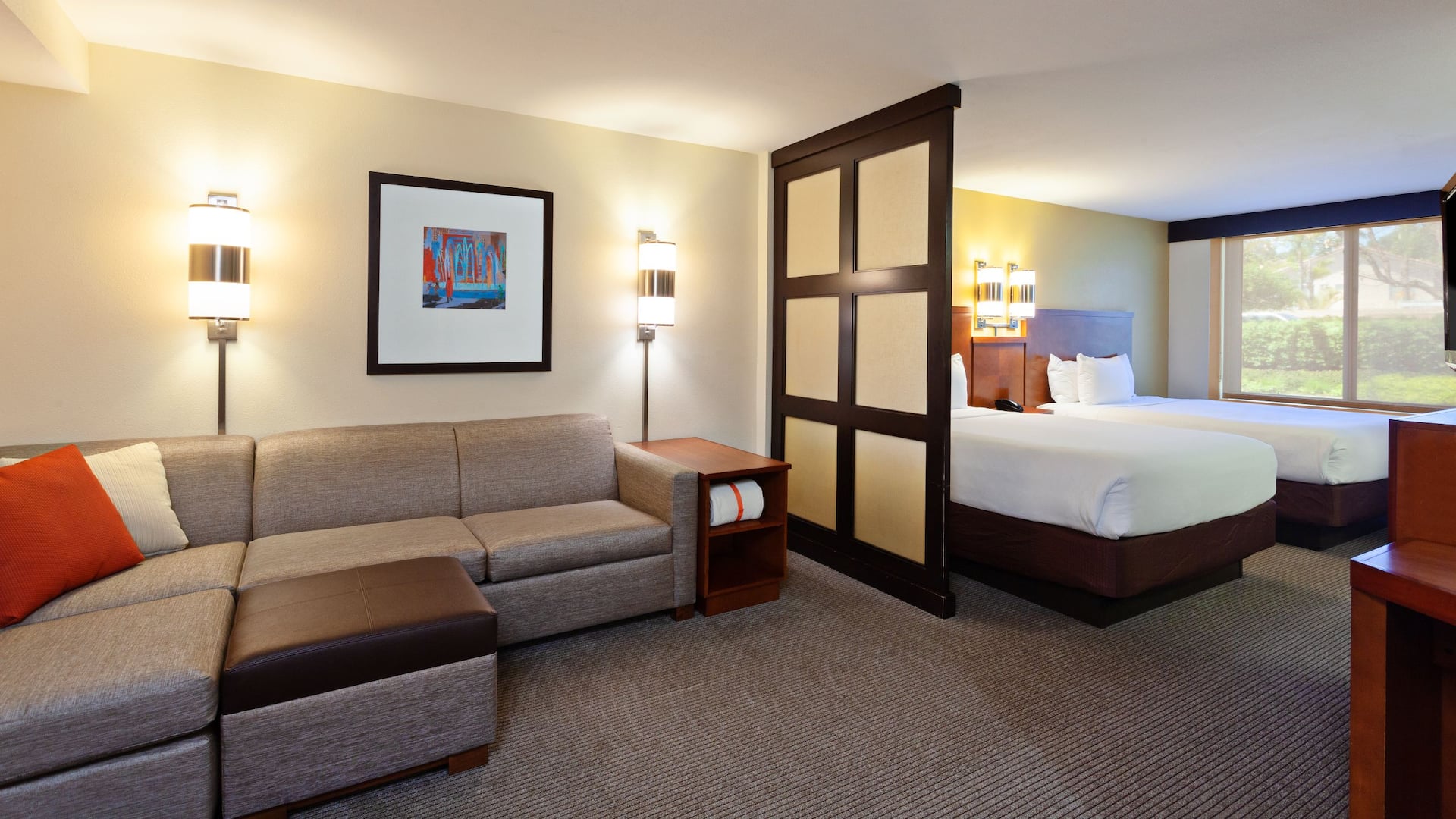 Hyatt Place San Diego/Vista-Carlsbad Two Queen Guestroom Layout