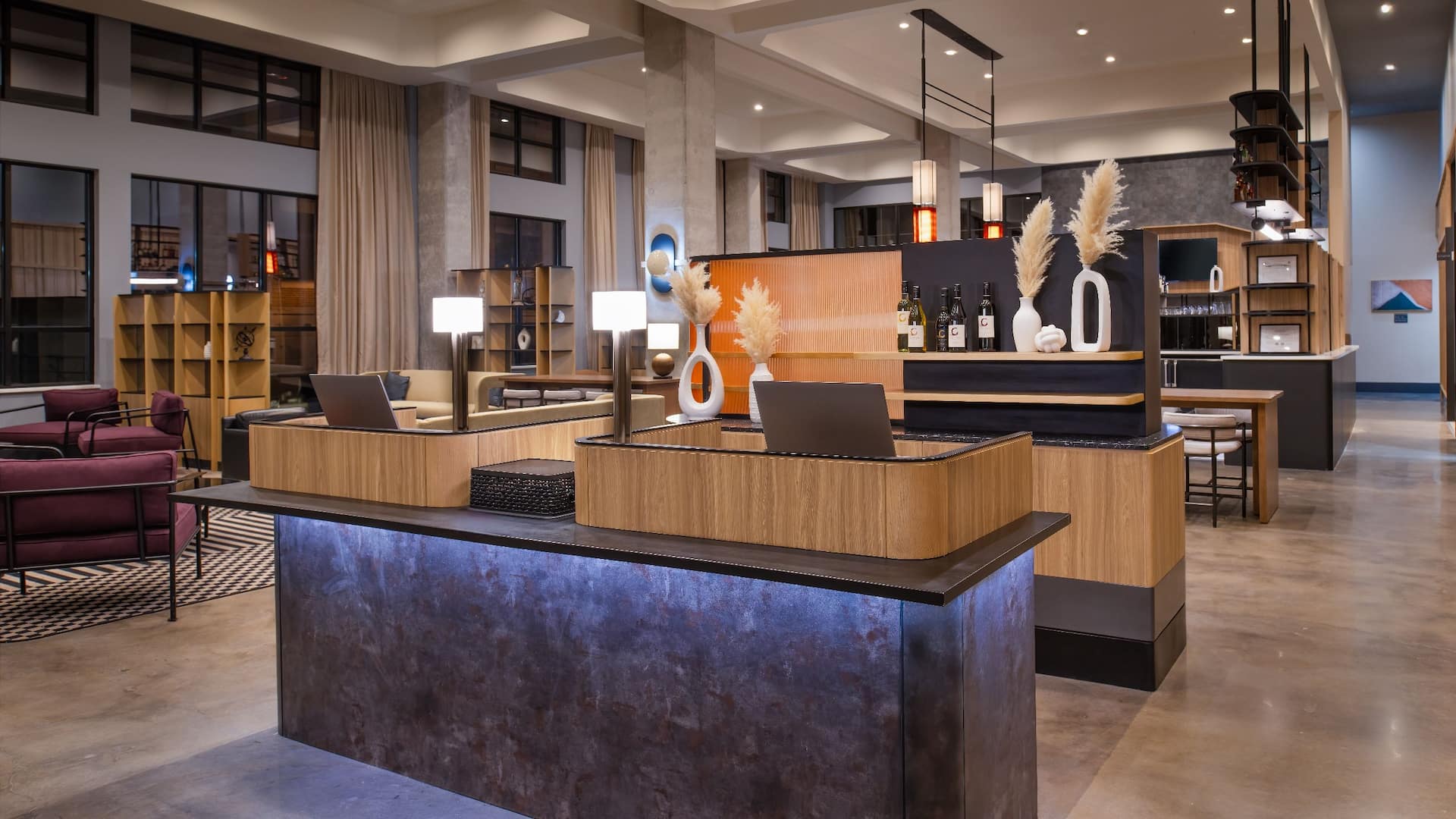 Hyatt Place Nashville / Green Hills Lobby Front Desk Evening