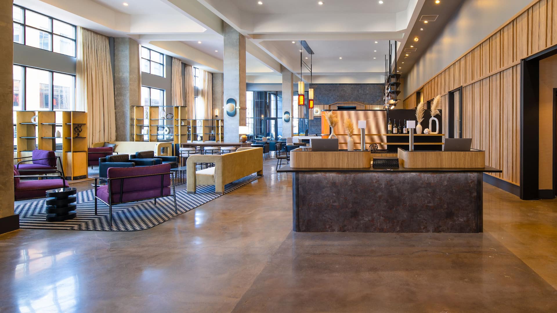 Hyatt Place Nashville / Green Hills Lobby Front Desk Daytime