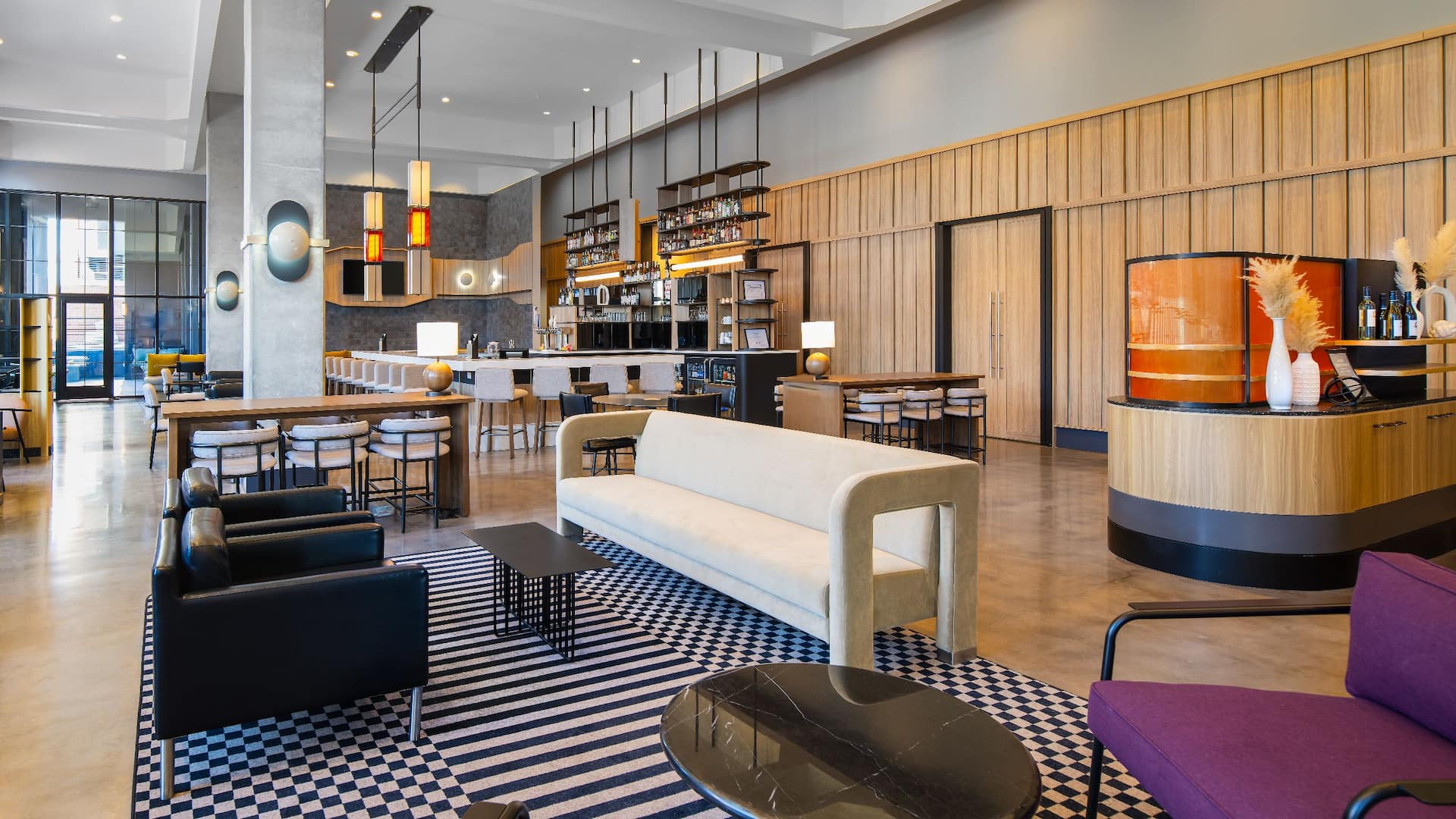 Hyatt Place Nashville / Green Hills Lobby Seating Daytime